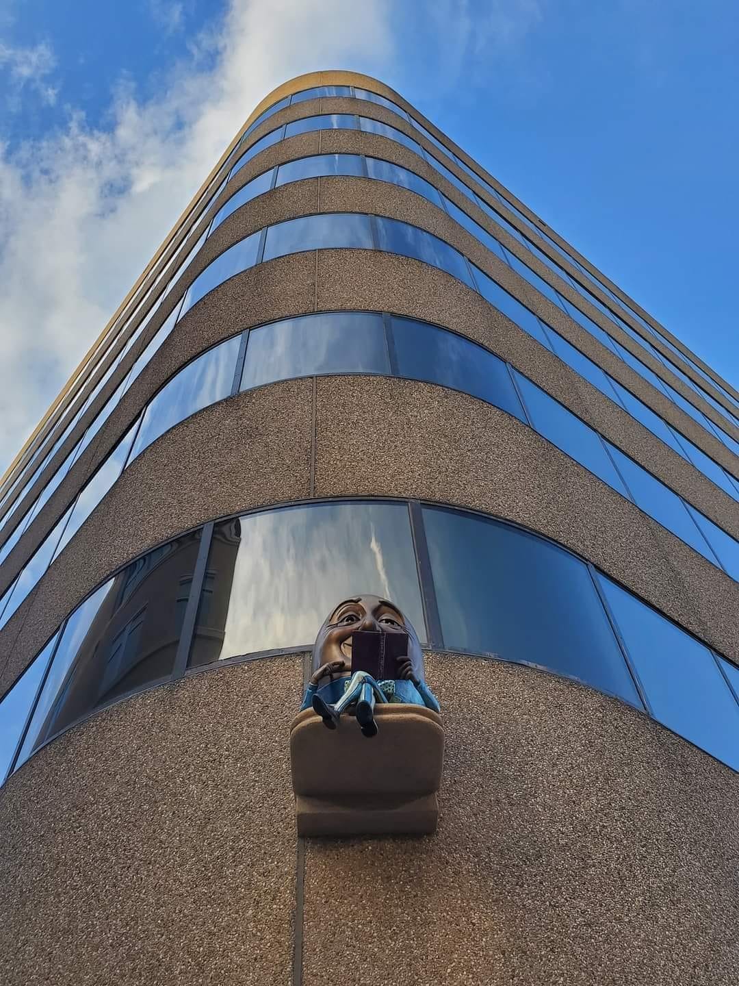 Egghead.jpg