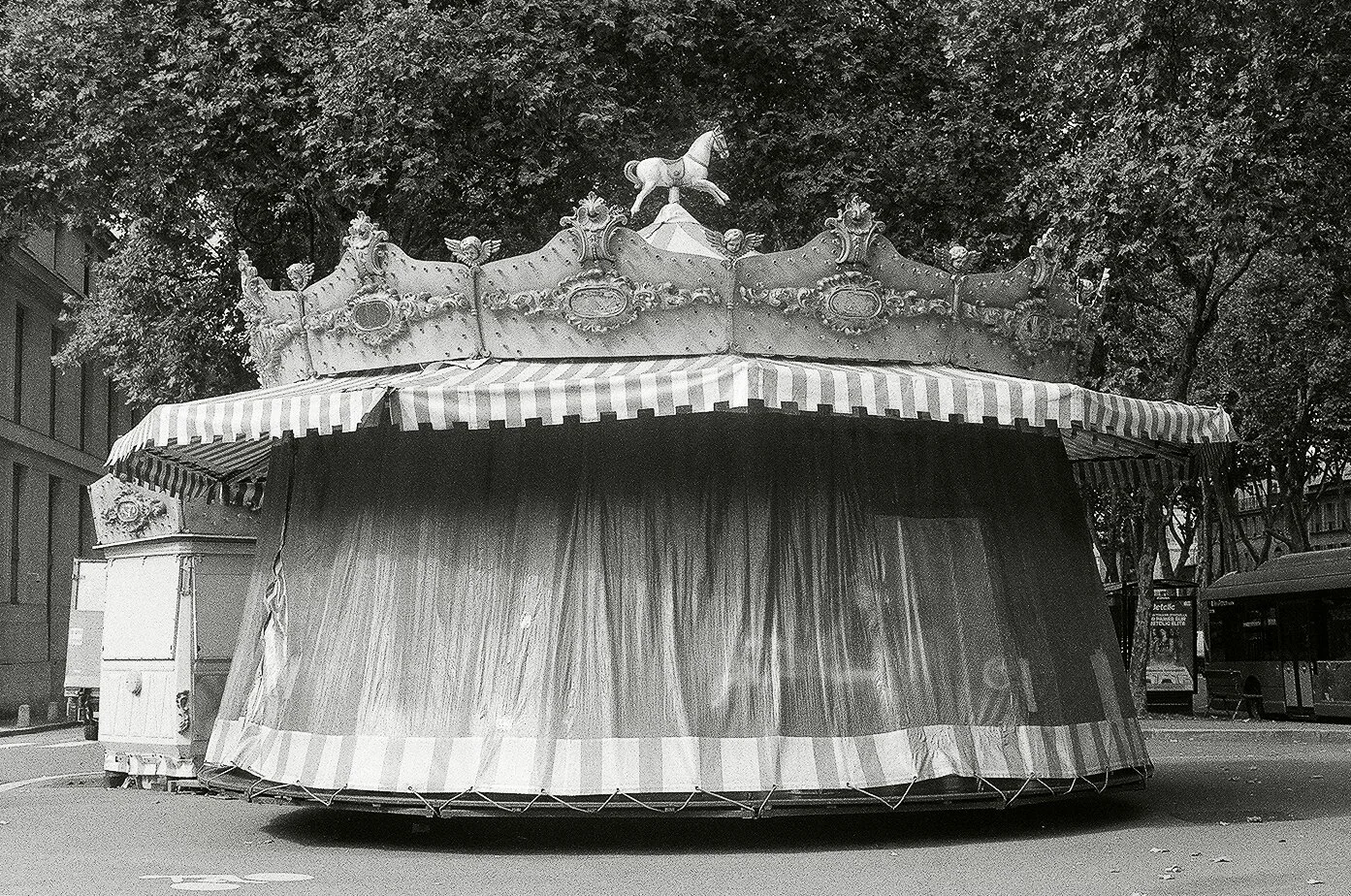 Doyle_Emily_2024_Brew Me Like Coffee, Treat Me Like A Tourist_images_30.JPG