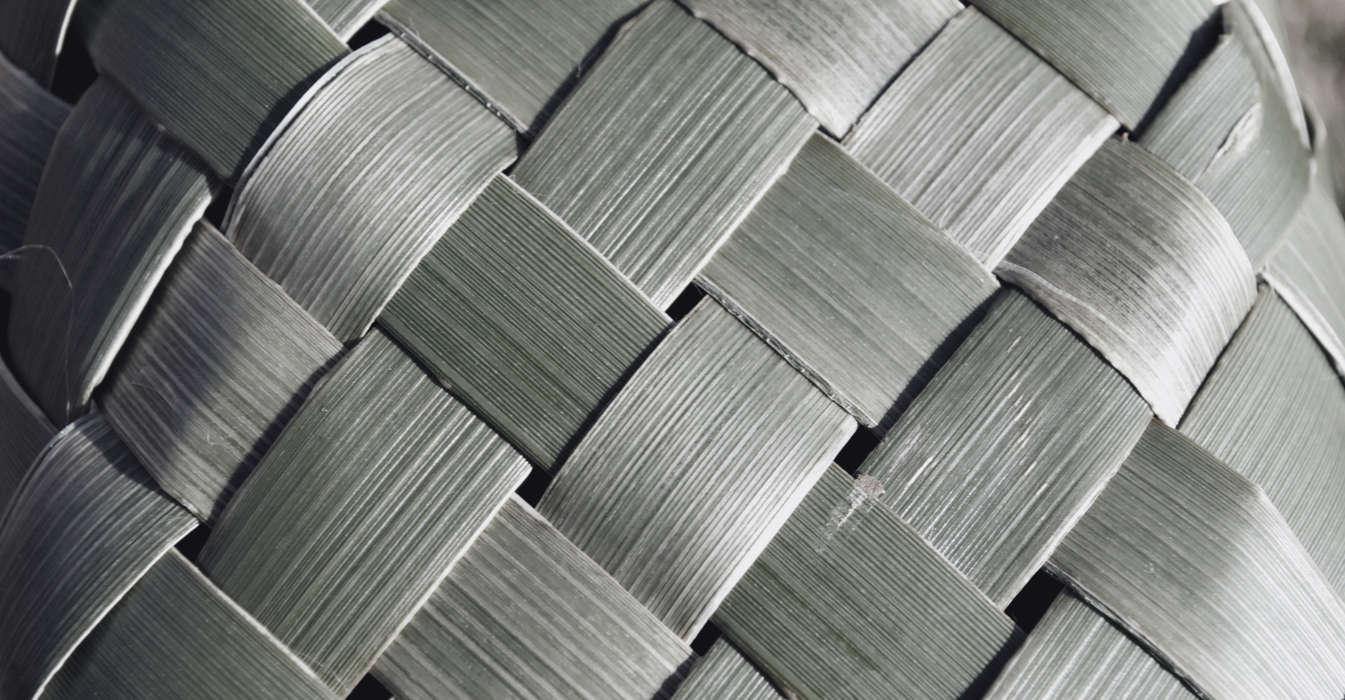 flax weave up close in black and white