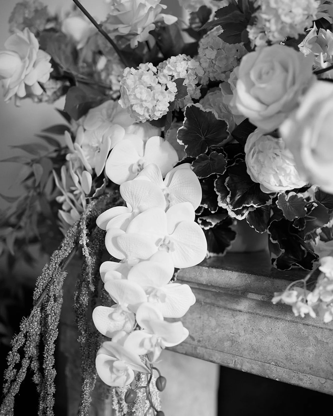 A quiet kind of luxury. A symphony of texture, movement and light.

📍 Save this for your wedding inspiration