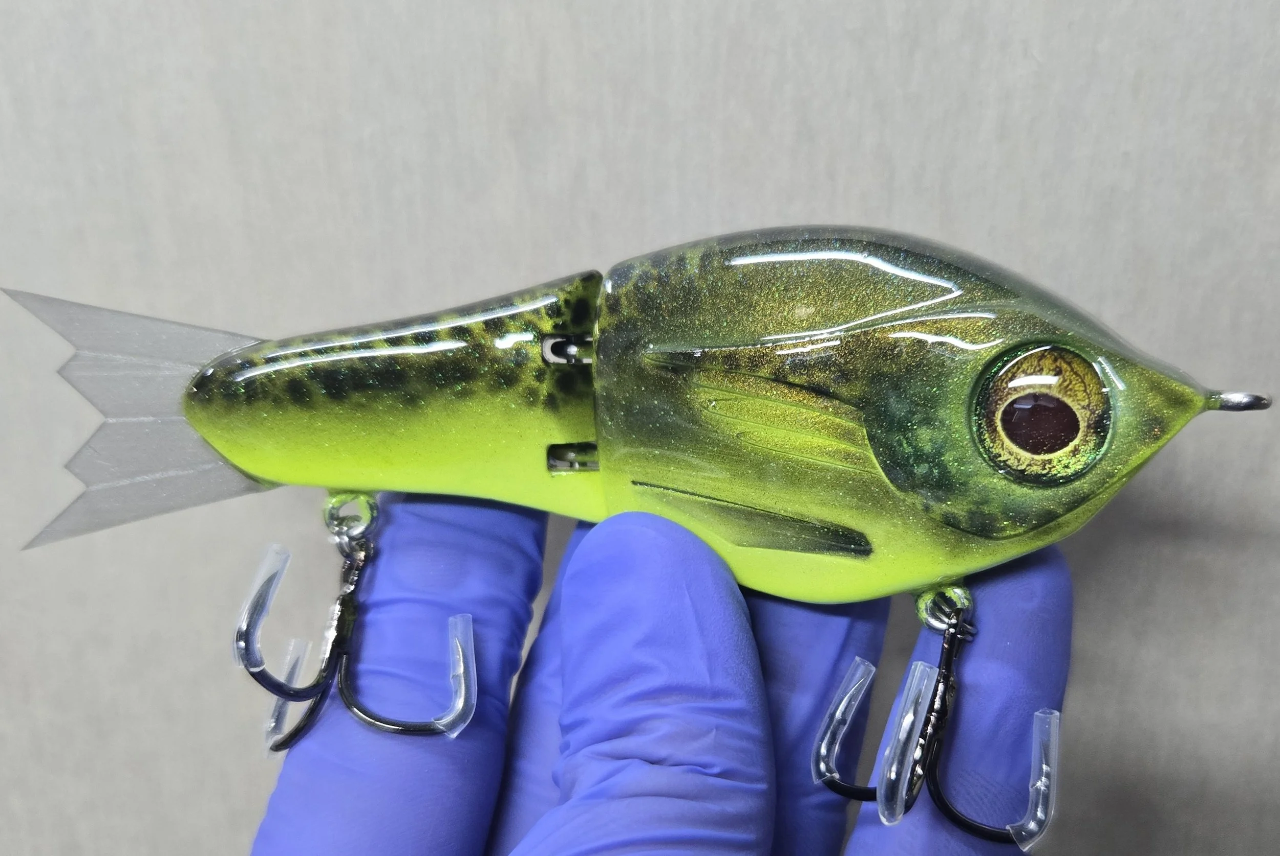 The Overwatch 5.25" subsurface swimbait - LIMELIGHT