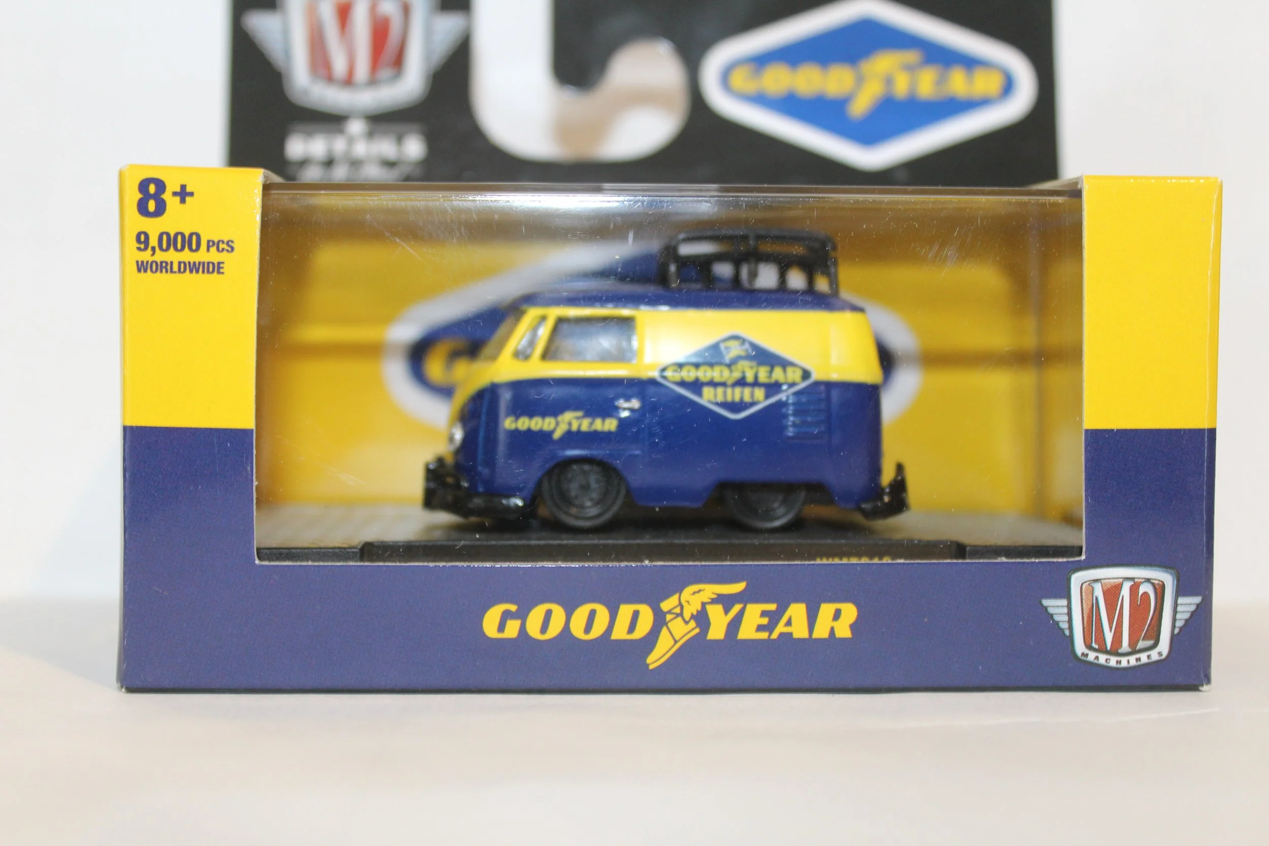 1960 VW DELIVERY VAN GOODYEAR EDITON LIMITED