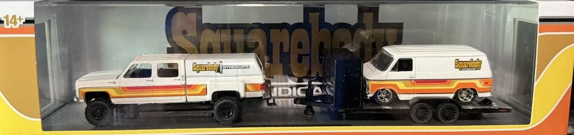 1974 CHEVY SILVERADO 4X4 SYNDICATE / 1973 CHEVY G10