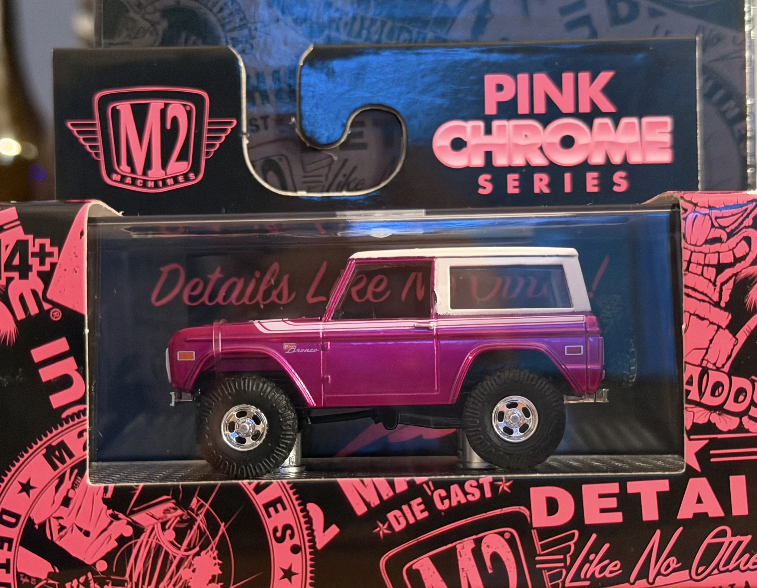 1976 FORD BRONCO PINK CHROME