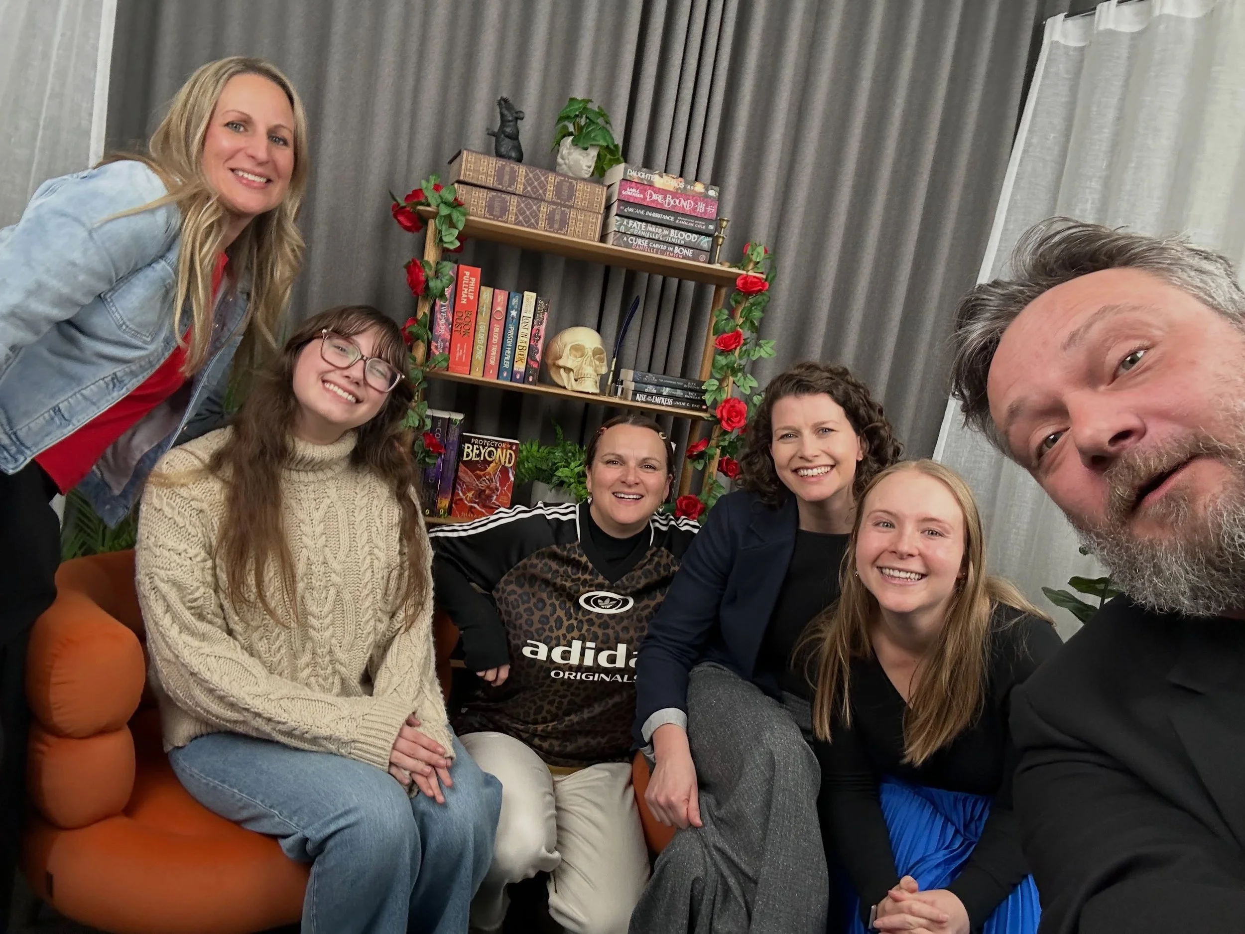 The incredible team behind the @penguinbooksaus Lit Witches podcast! It was such a pleasure to pop into their amazing studio on my recent Sydney trip, and record a special podcast episode where we discuss everything Protector of Beyond! (And SO profe