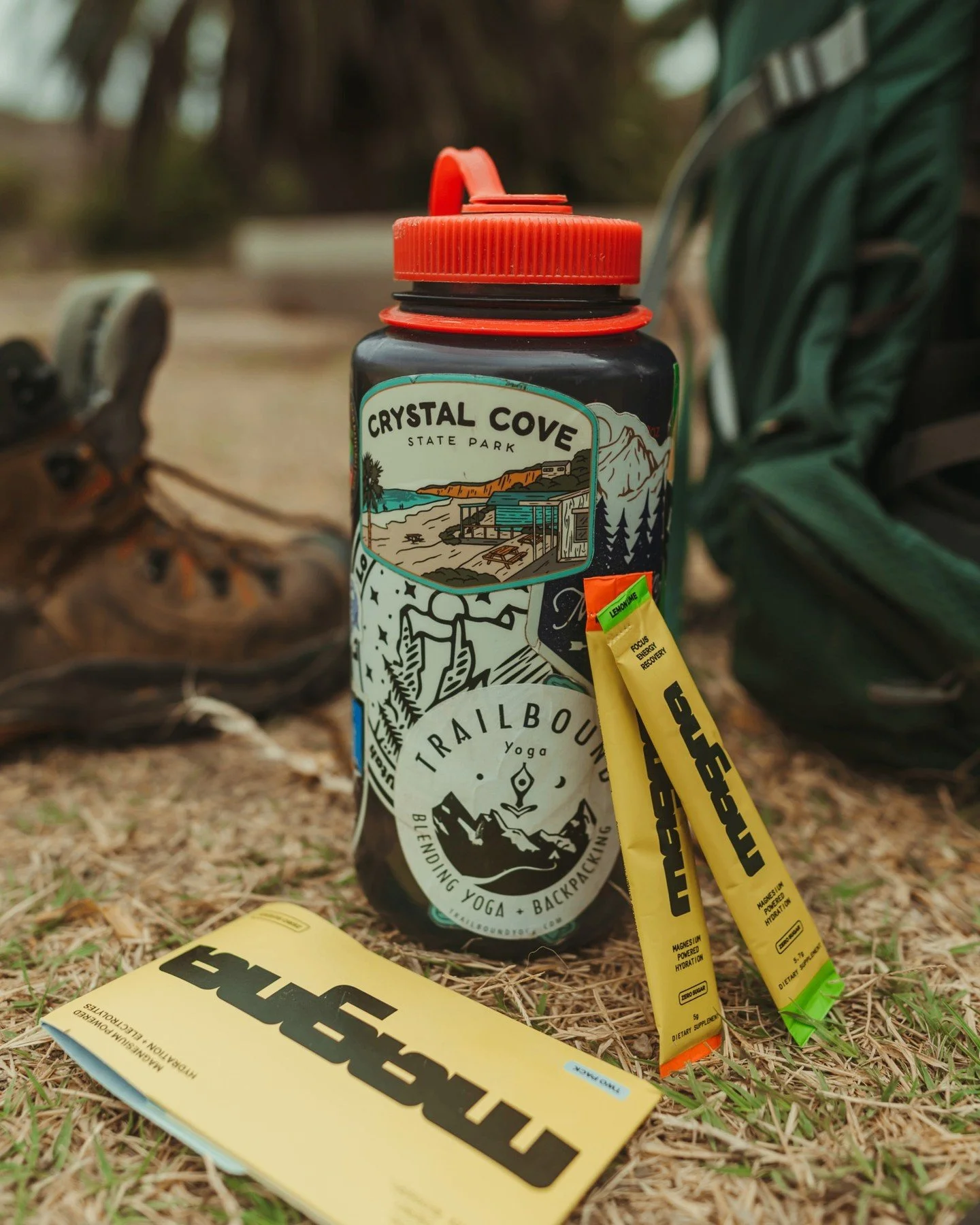 Big thanks to @drinkmagna for fueling our August Trailbound Yoga trip 💛 It was a gift to share electrolytes with our participants all weekend 🙌

On an island trail with full sun exposure, hydration and fueling are some of the most important safety 