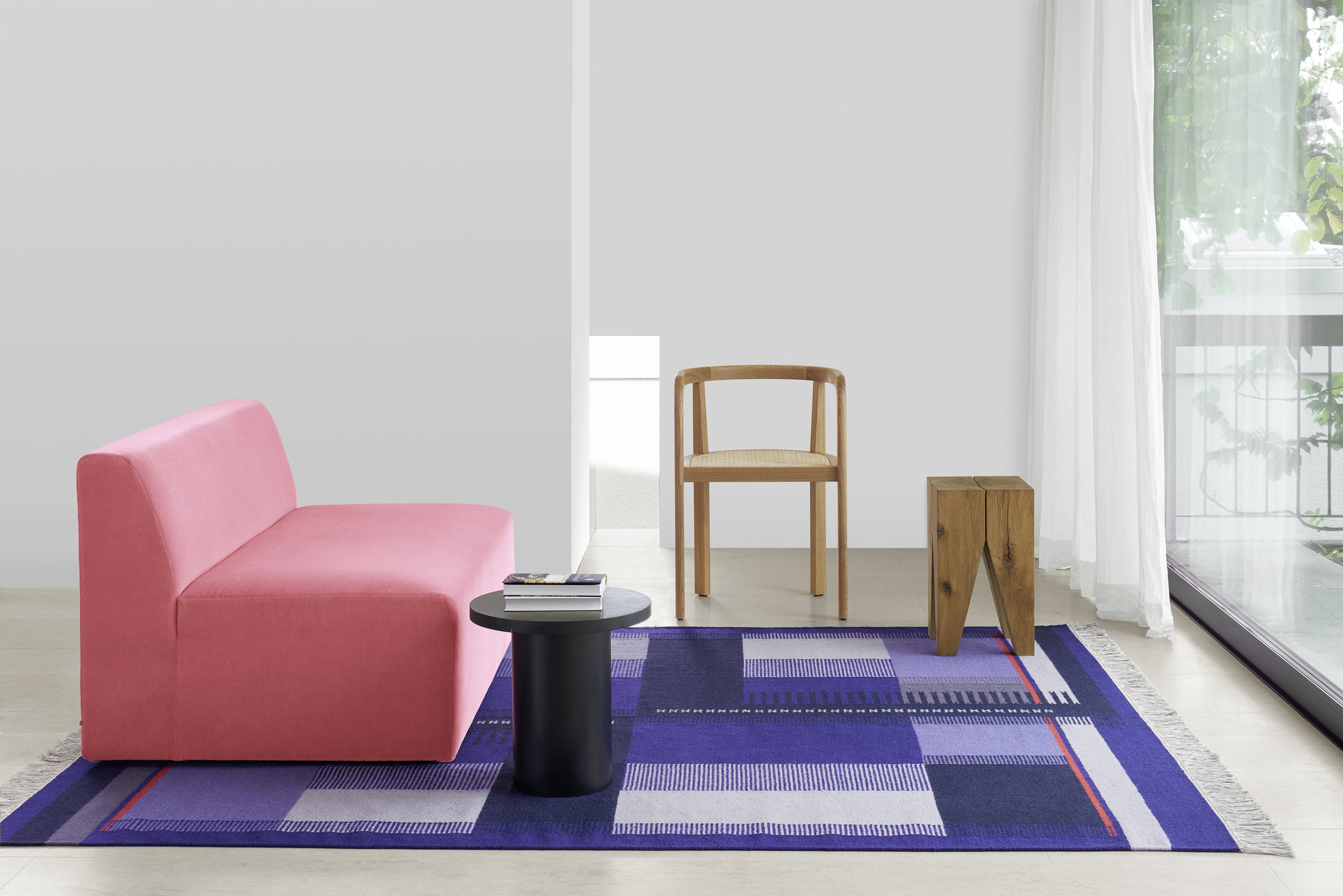 RH01_STUTTGART_RH02_ZET_SF06_KERMAN_Kvadrat_RafSimons_Byram_ST04_BACKENZAHN_CT09_ENOKI.jpg
