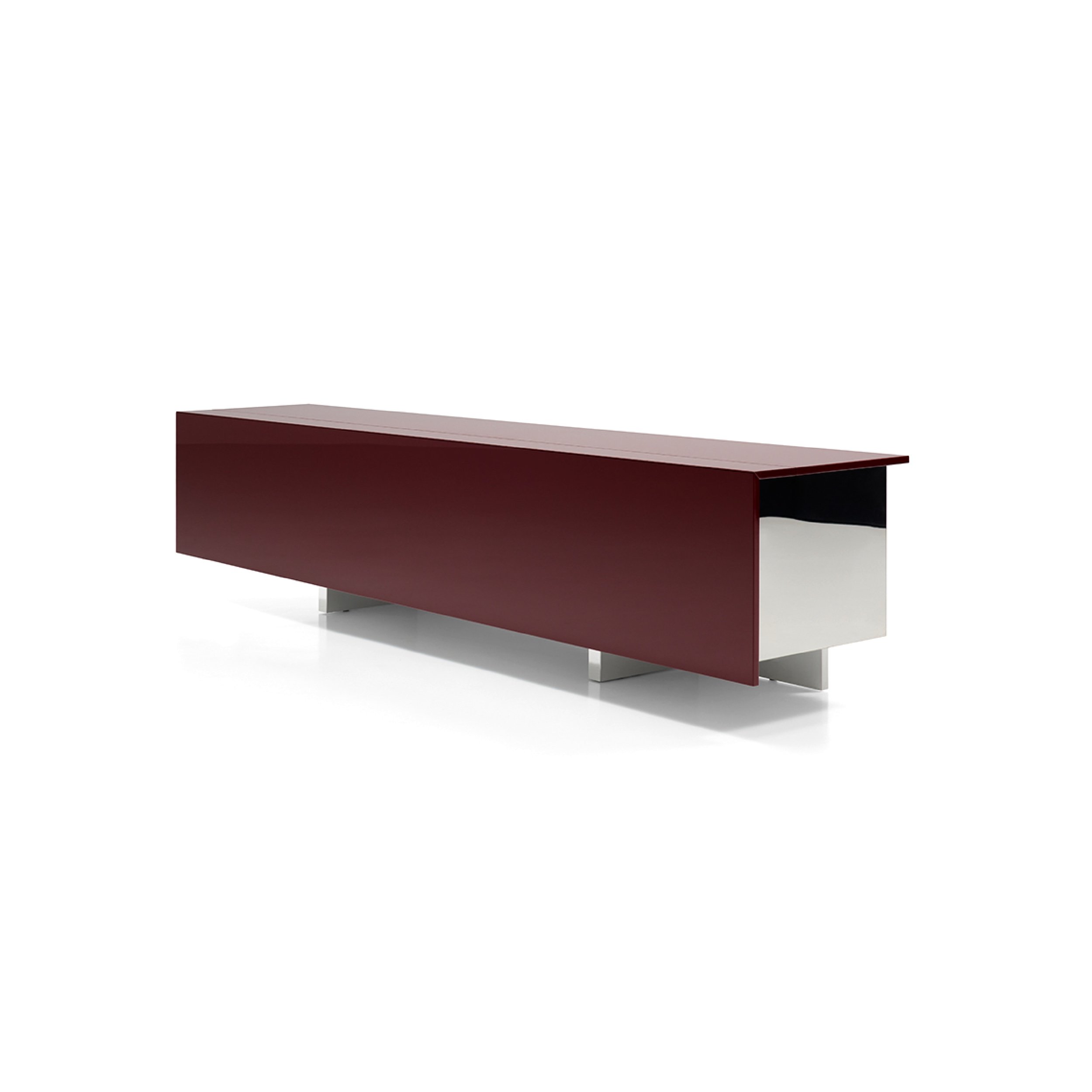 ludwigredsideboard001.jpg