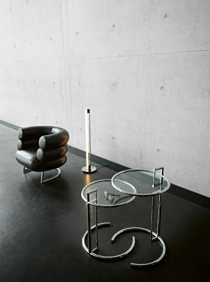 ClassiCon-bibendum-armchair-tube-light-adjustable-table-e-1027-photo-seelen.jpg