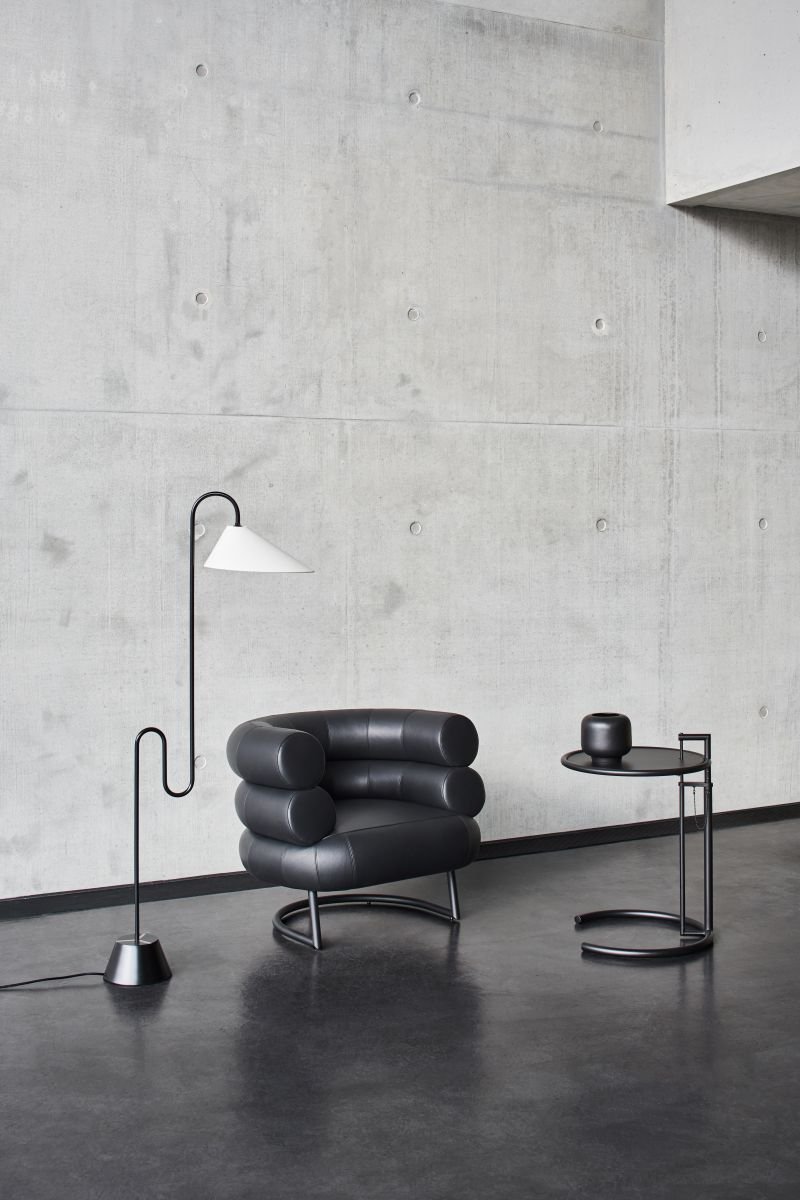 ClassiCon-roattino-floor-lamp-bibendum-armchair-adjustable-table-e-1027-black-version-photo-hassos.jpg