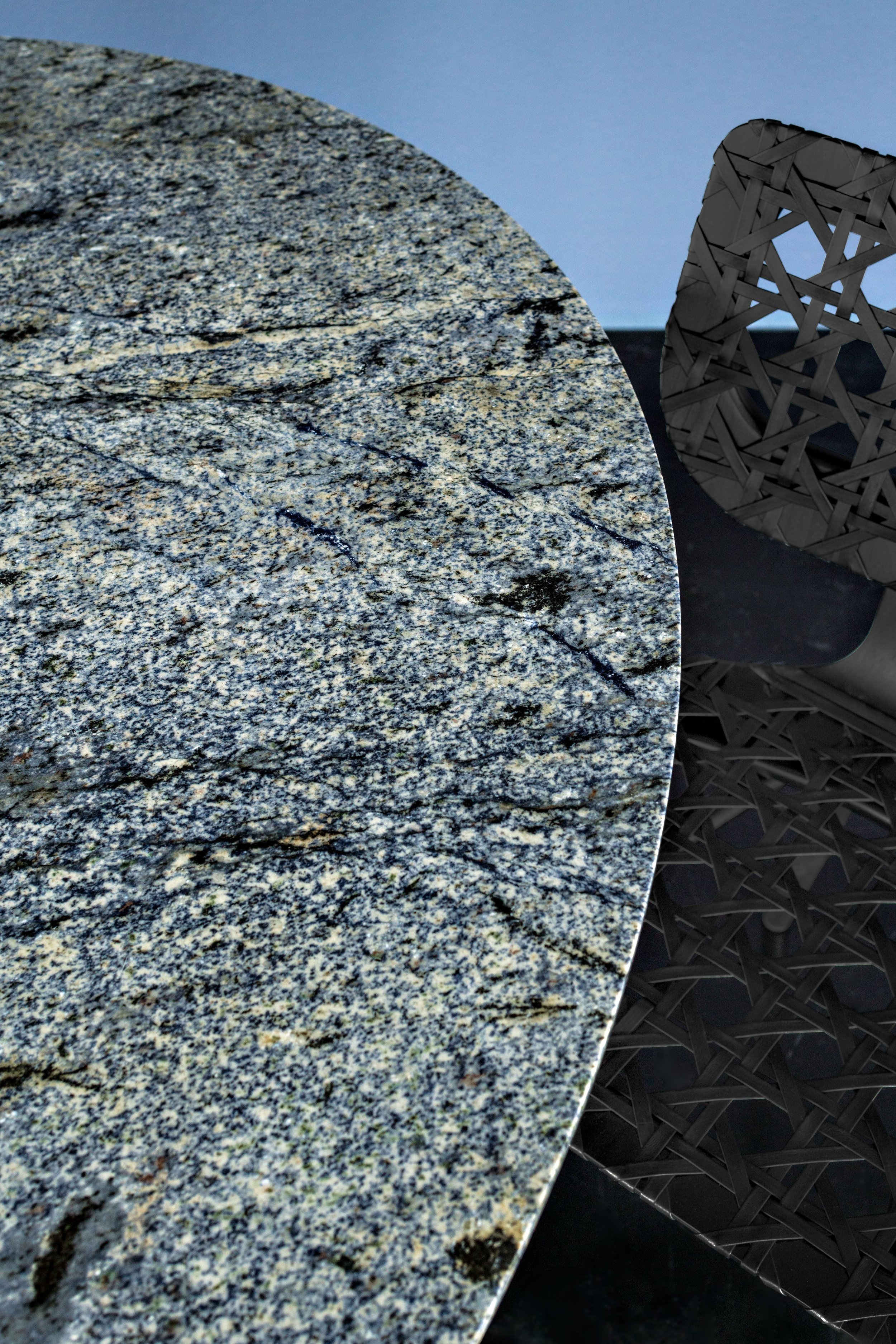 ClassiCon-pli-table-marble-blue-aerias-chair-detail-photo-hassos.jpg