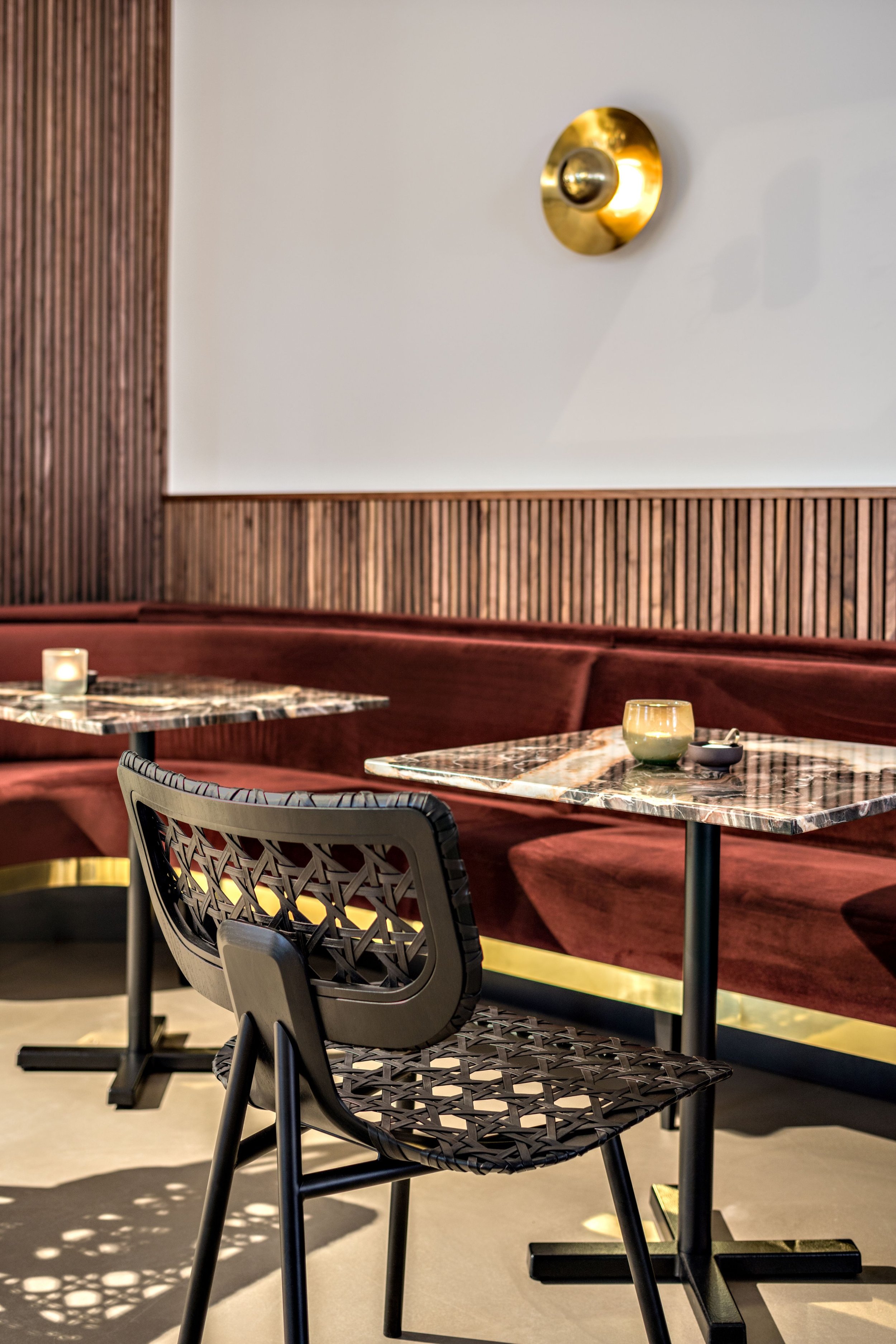 ClassiCon-aerias-chair-cafe-detail-photo-hassos.jpg