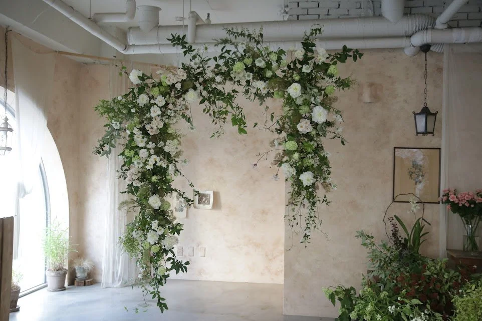 flower floating arch.JPG