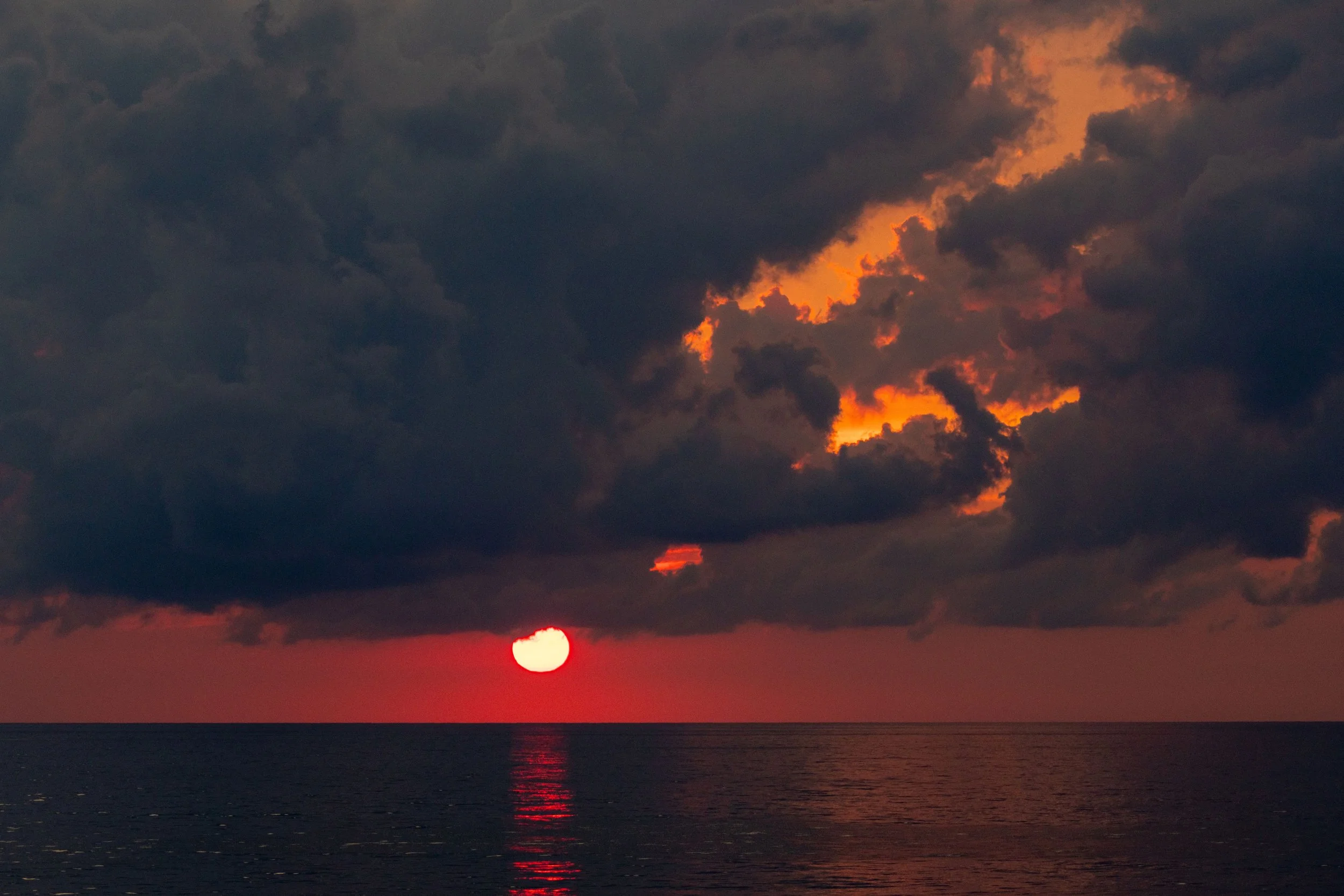 resized v1sunset 1.jpg