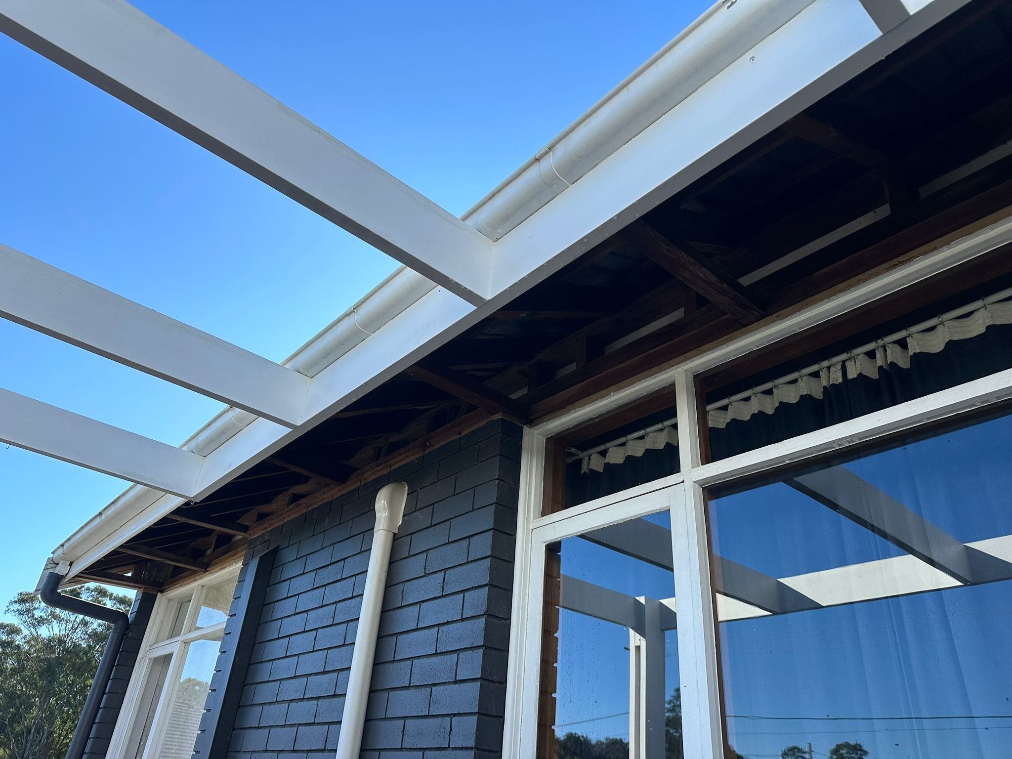 Oranssi project: wraparound deck