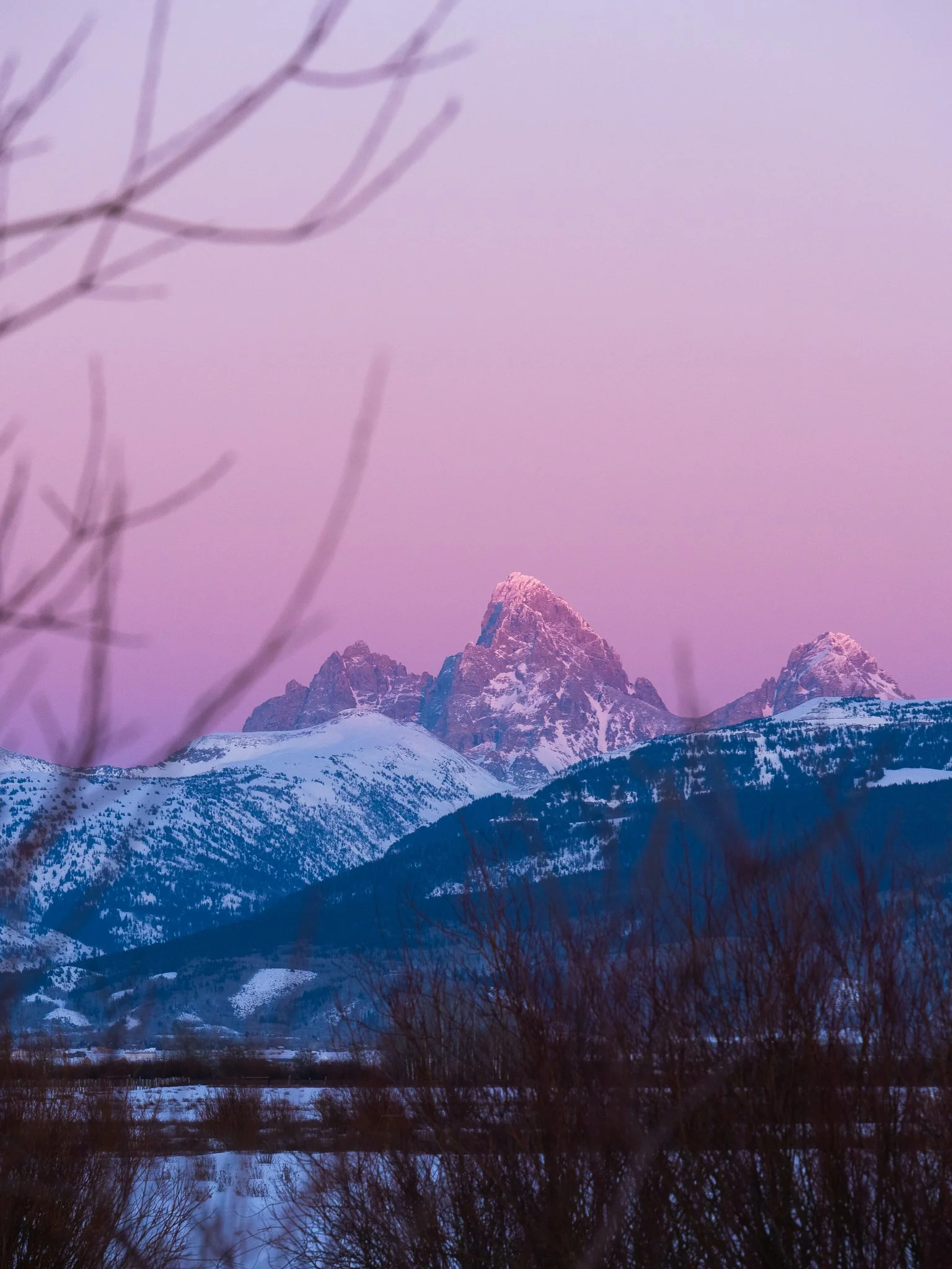 SUNSET ON THE TETONS