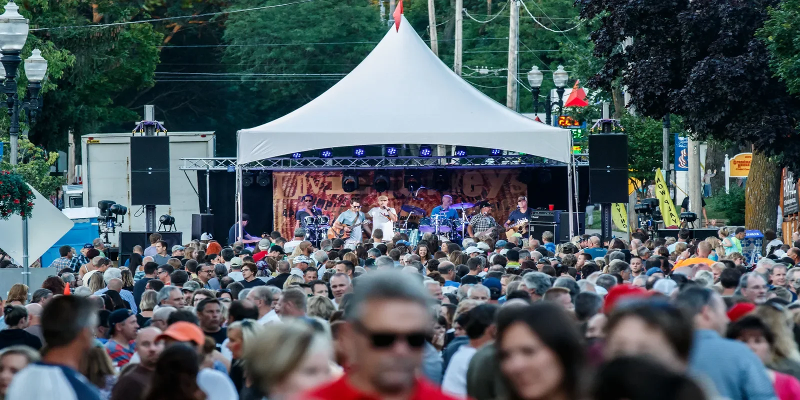 Hartland Summer Market Series 