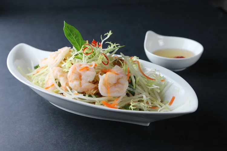 Papaya Salad at Le Soleil Clement