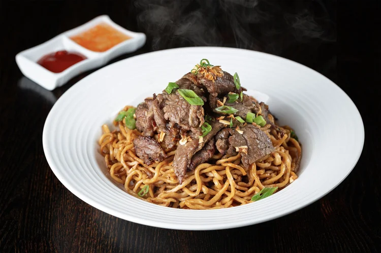 Garlic Noodles with Lemongrass Beef at Le Soleil Clement
