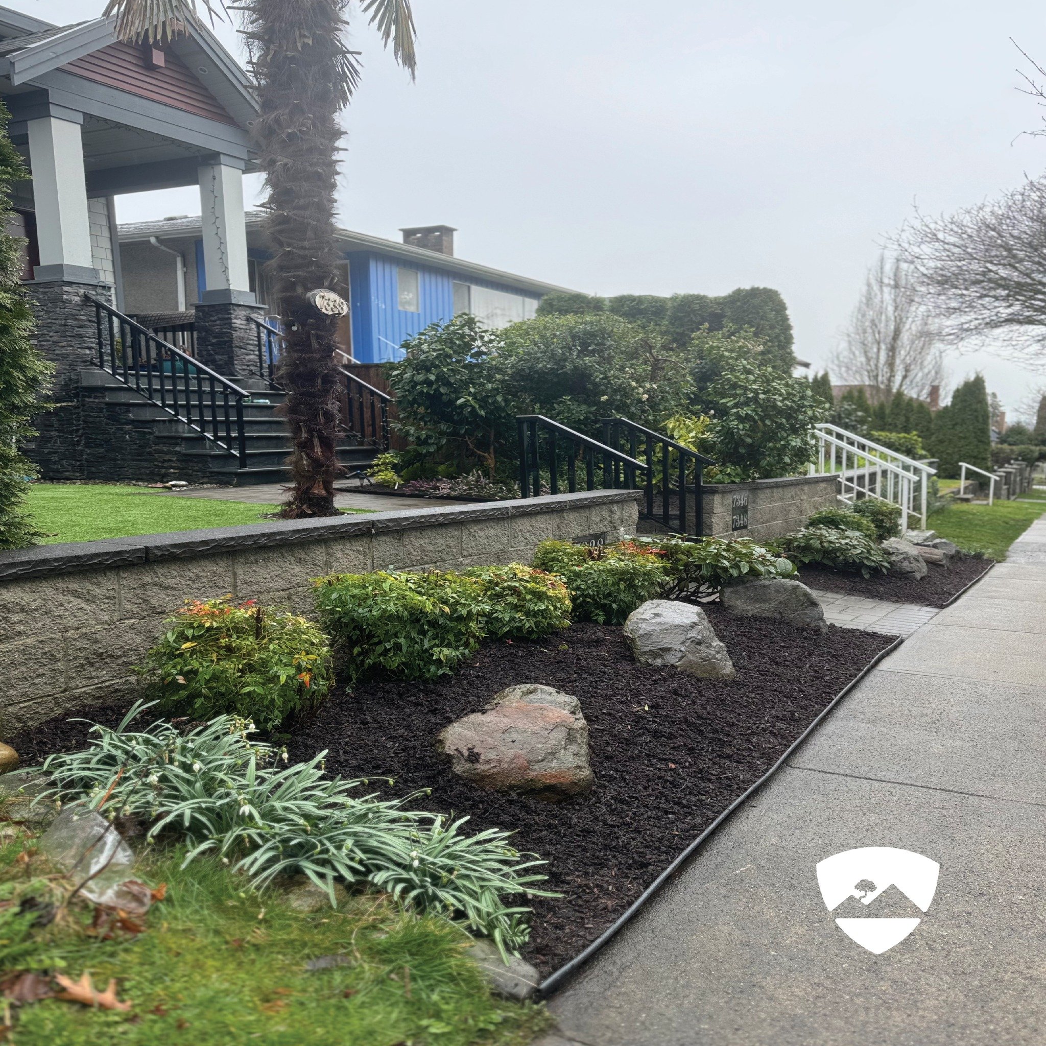 Our client recently reached out for power washing and gardening services. 

✅ Reliable &amp; Professional
✅ Affordable Pricing
✅ Stunning Results

Looking to refresh your outdoor space? Contact us today!

📞 Book your service now: www.rixvalandscape.