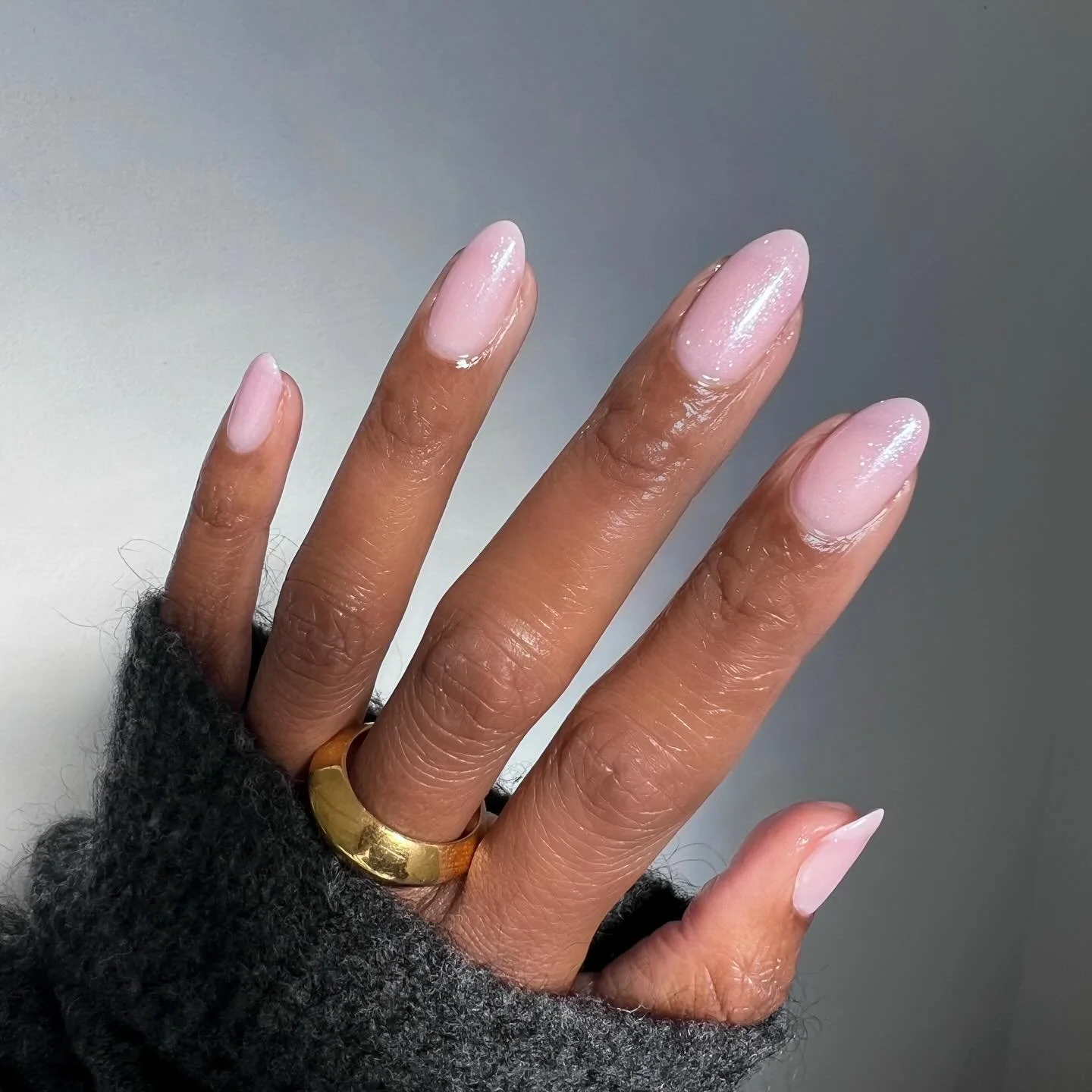 January is a great time to reset and refresh your mani game. I like to use the beginning of the year to cut down my nails and paint only neutral colors for a month. It&rsquo;s my version of a Dry January cleanse. 

I spend this time really nurturing 