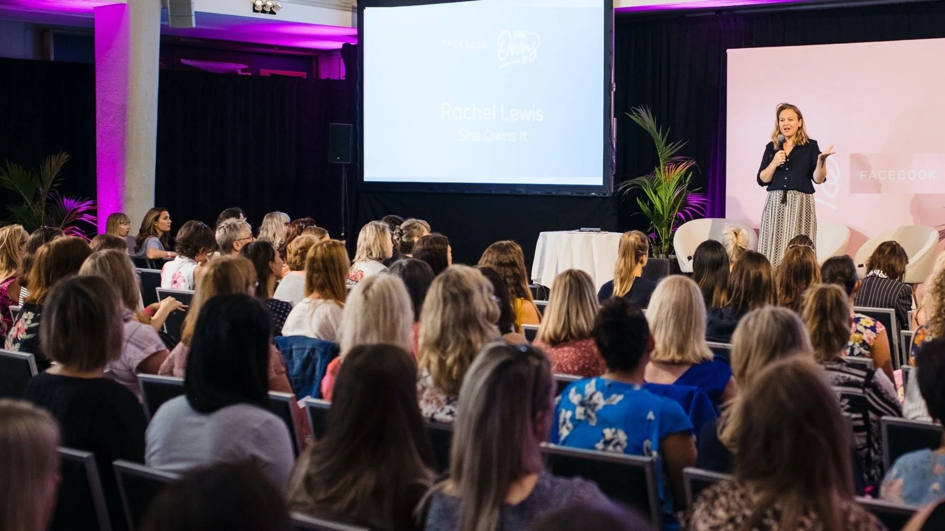 Founder Rachel Lewis speaks at our Facebook Community Boost series which saw over 1,000 Kiwi women get free, in person digital marketing training and networking across Aotearoa