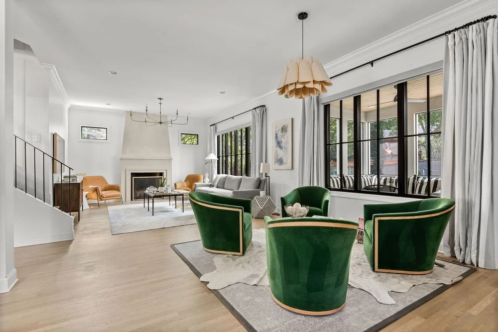 A Green Hills spec with custom touches of an architect and an interior designer partnered with Crane Builders to achieve a personalized living space with enhanced functionality and aesthetics