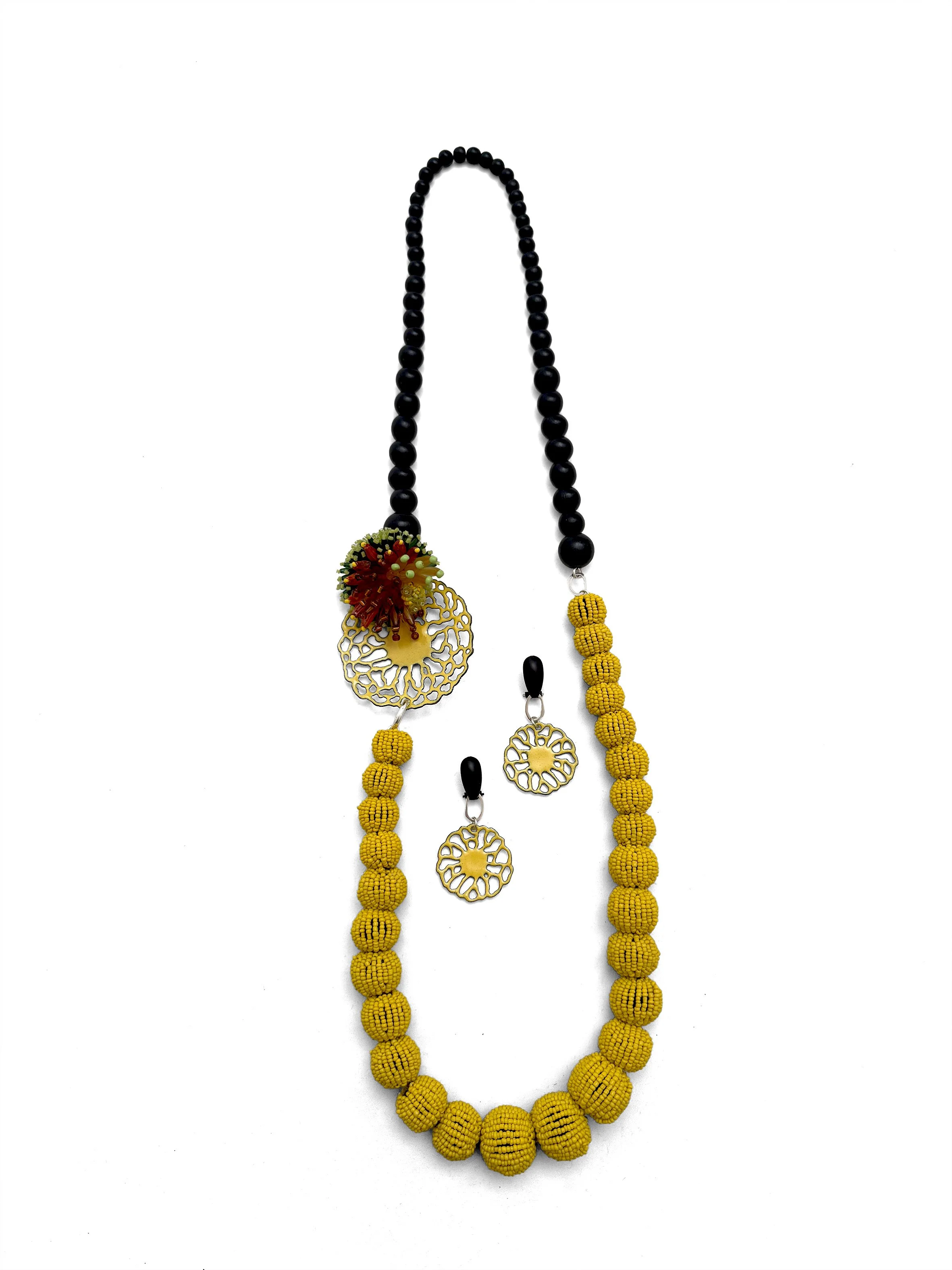 Katie Keast_Greef jewellery_assembled necklace.jpg