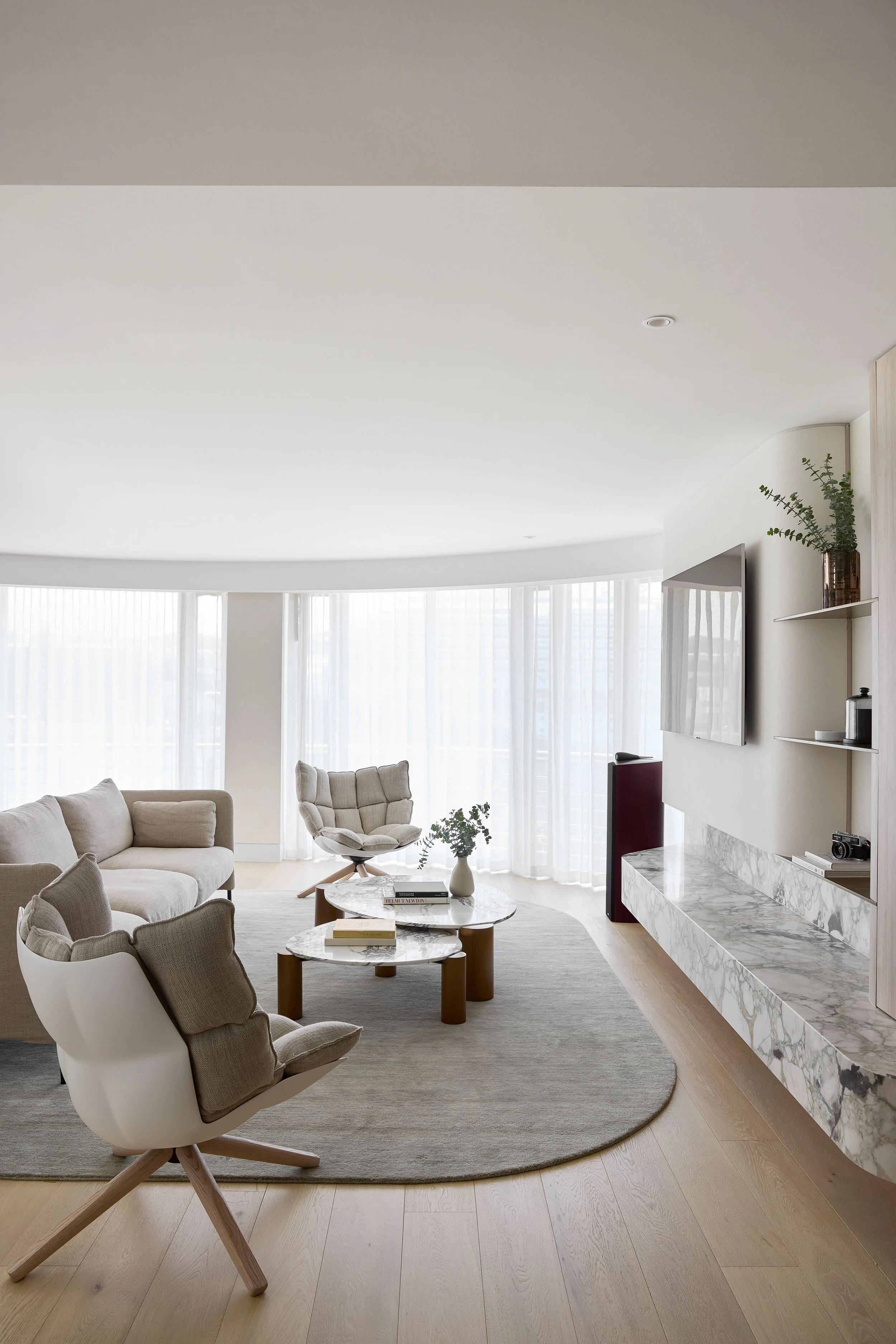 2_241125_CradleDesign_MacquarieSt_05_LivingRoom_179.jpg