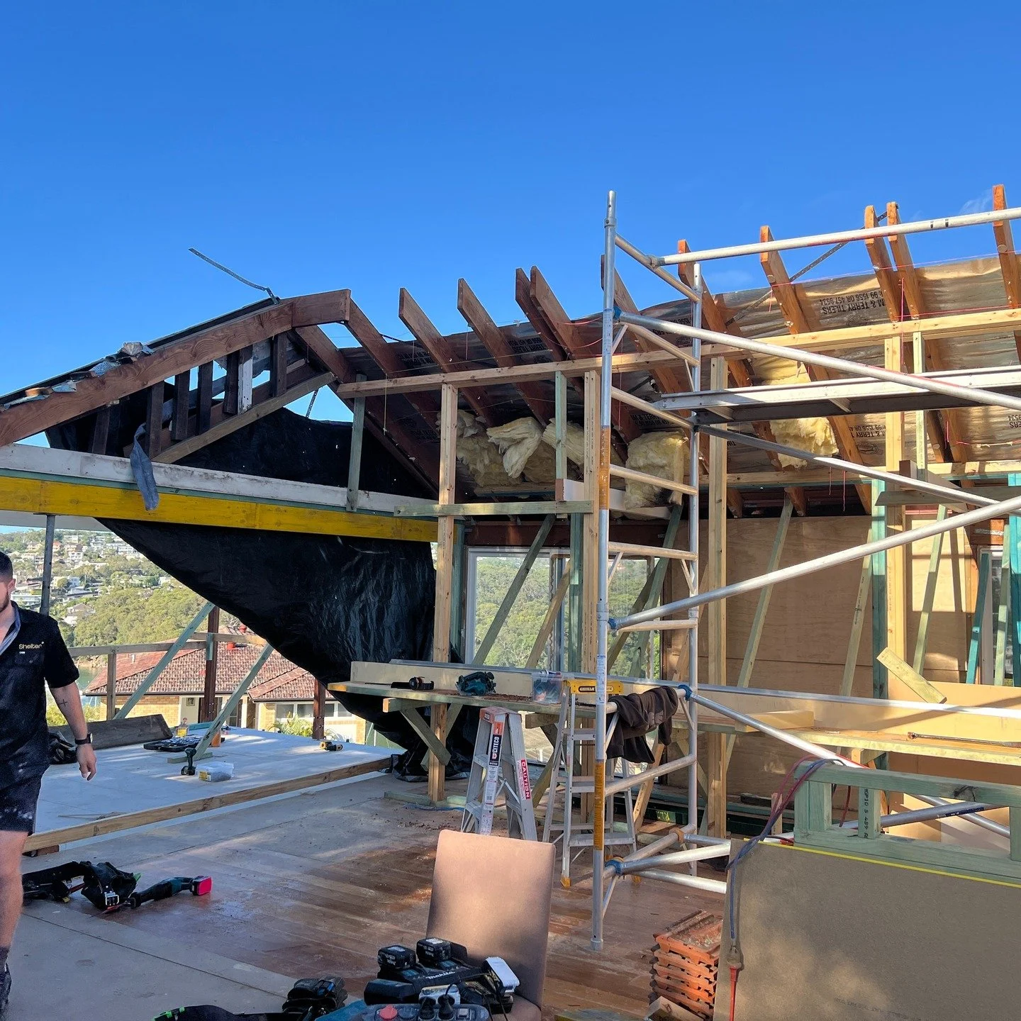 R E S I D E N T I A L

Good job the sun's out!

Preparations are well underway for the erection of the first floor steelwork. It will be great to see this go in.... it's been a bit of a wait!

Project with @shelterbuildingprojects

#cradledesign #spa