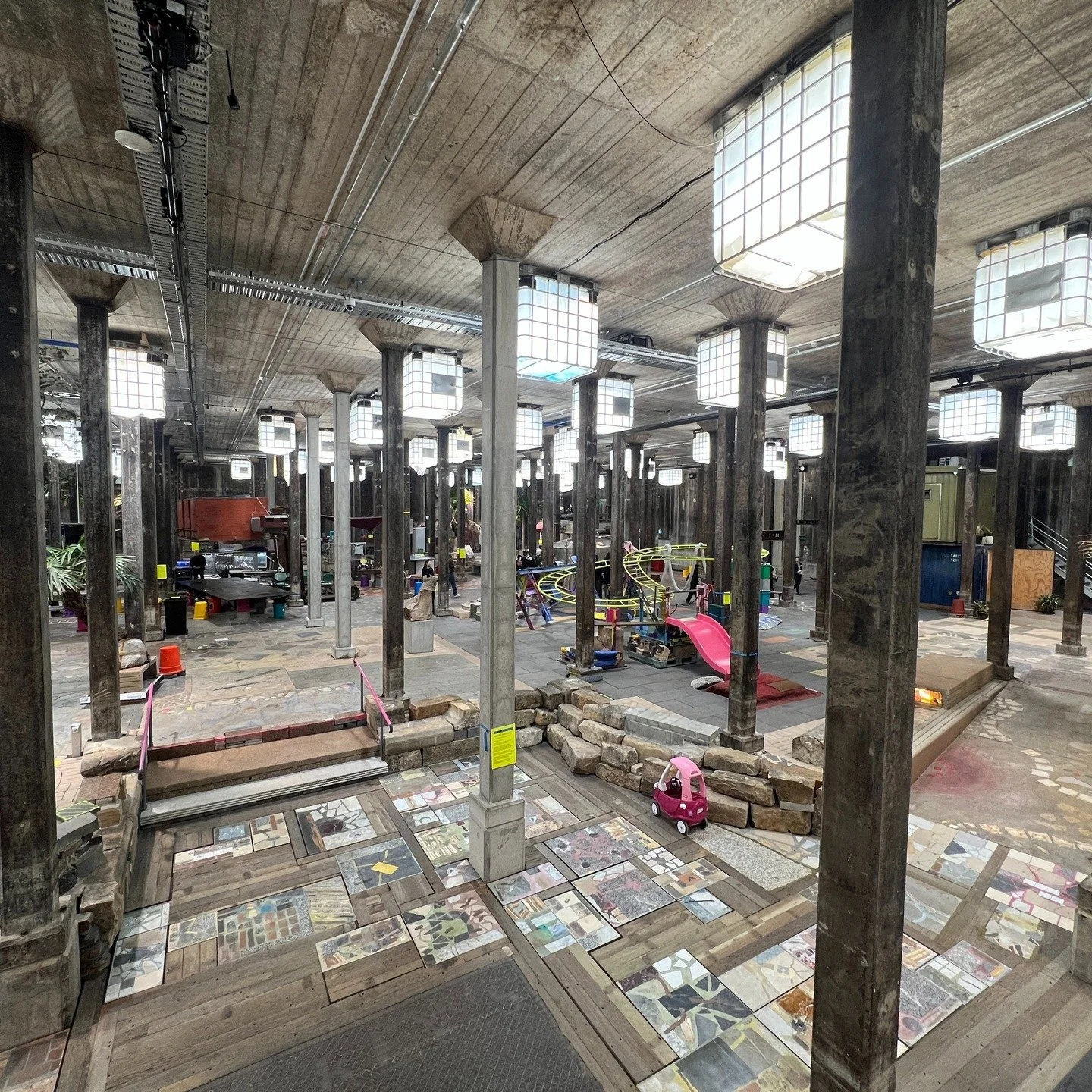 C R A D L E E V E N T S

Yesterday morning we attended the latest Density Done Well discussion inside Mike Hewson&rsquo;s incredible installation, The Key&rsquo;s Under the Mat at the Art Gallery of NSW.

The conversation focused on family friendly d