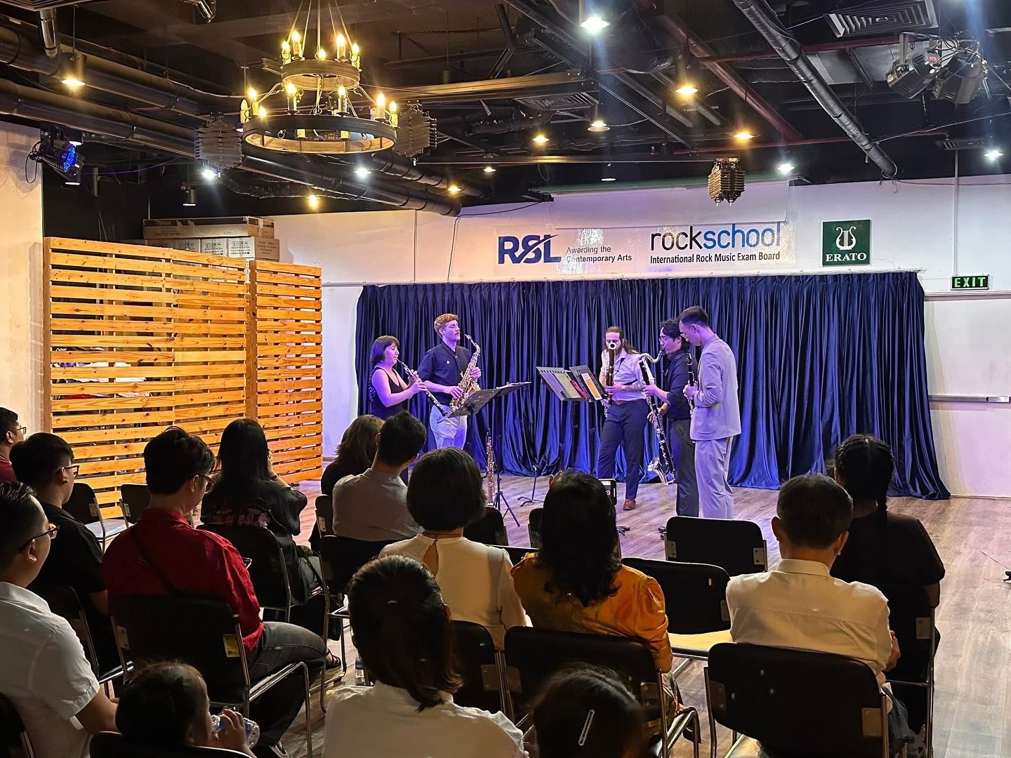 As we approach the end of our tour, we want to share our most recent concert in Vietnam!🇻🇳

Thank you to the Sound of Soul team for taking such good care of us. We were so ecstatic to have had audience members fly in from different parts of Vietnam