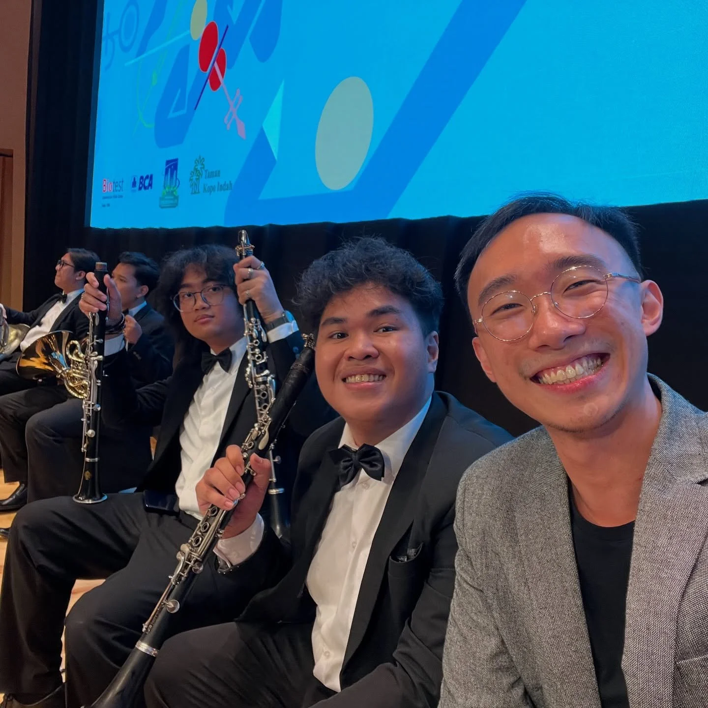 I had such a lovely time in Indonesia last week at the Bandung Philharmonic Orchestra Academy 2025. Apart from being well-fed (and incredibly caffeinated), I had the greatest pleasure of working with my students Danrathz from Yogyakarta and Tafta fro