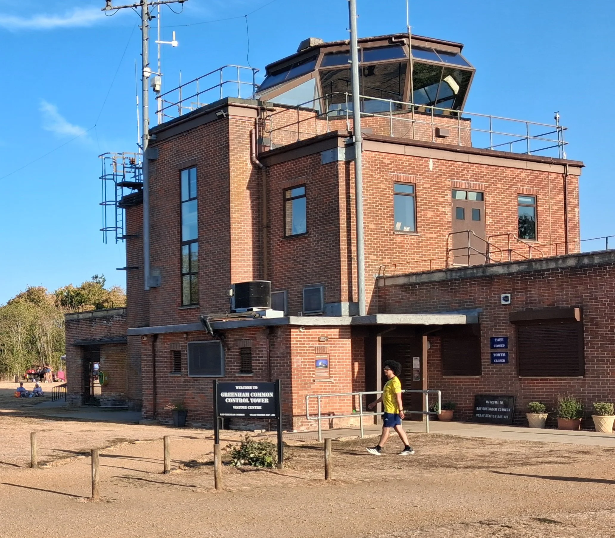 greenham control tower eclipse 5.jpg