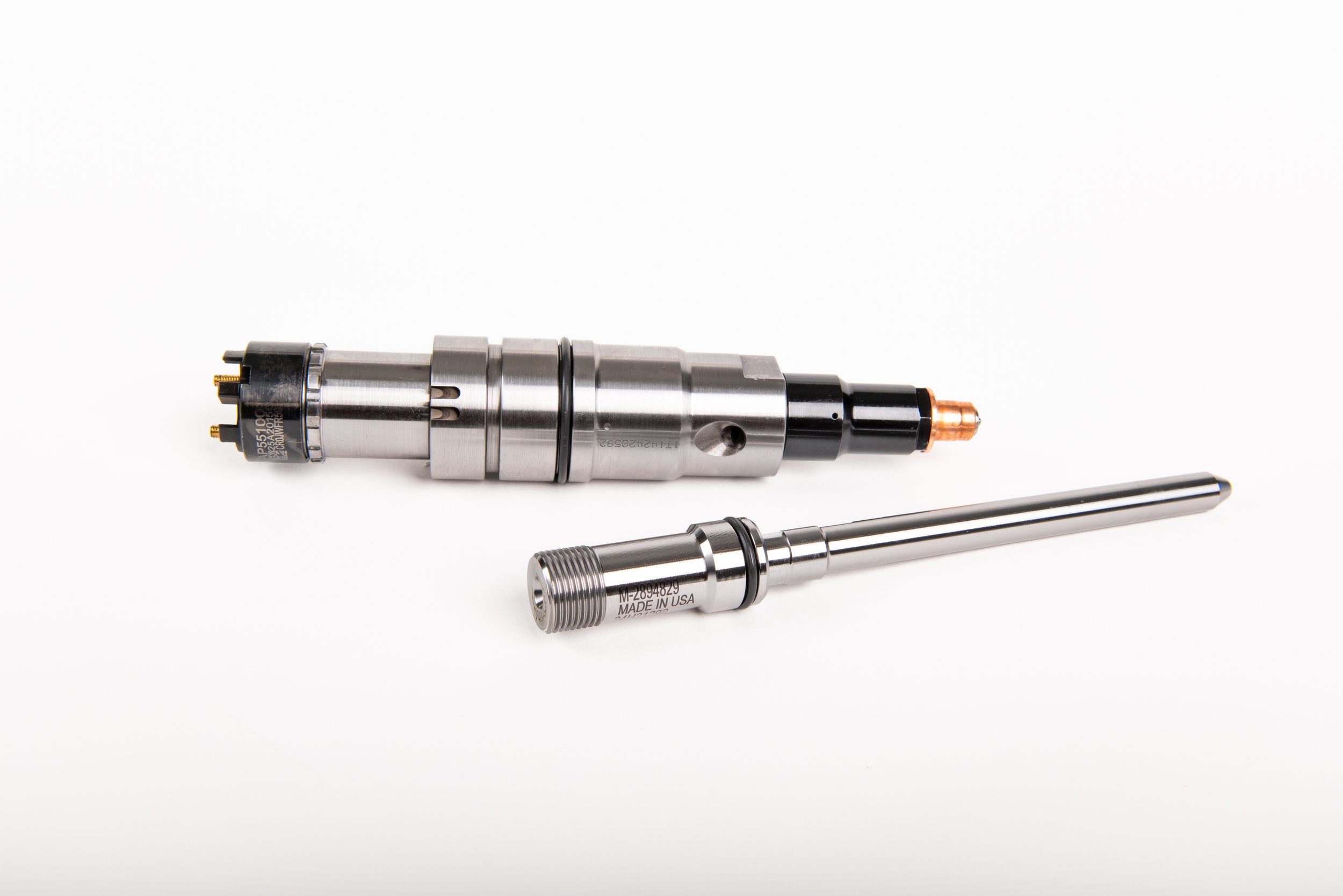 Cummins ISX_XPI w_Fuel Tube-01.jpg