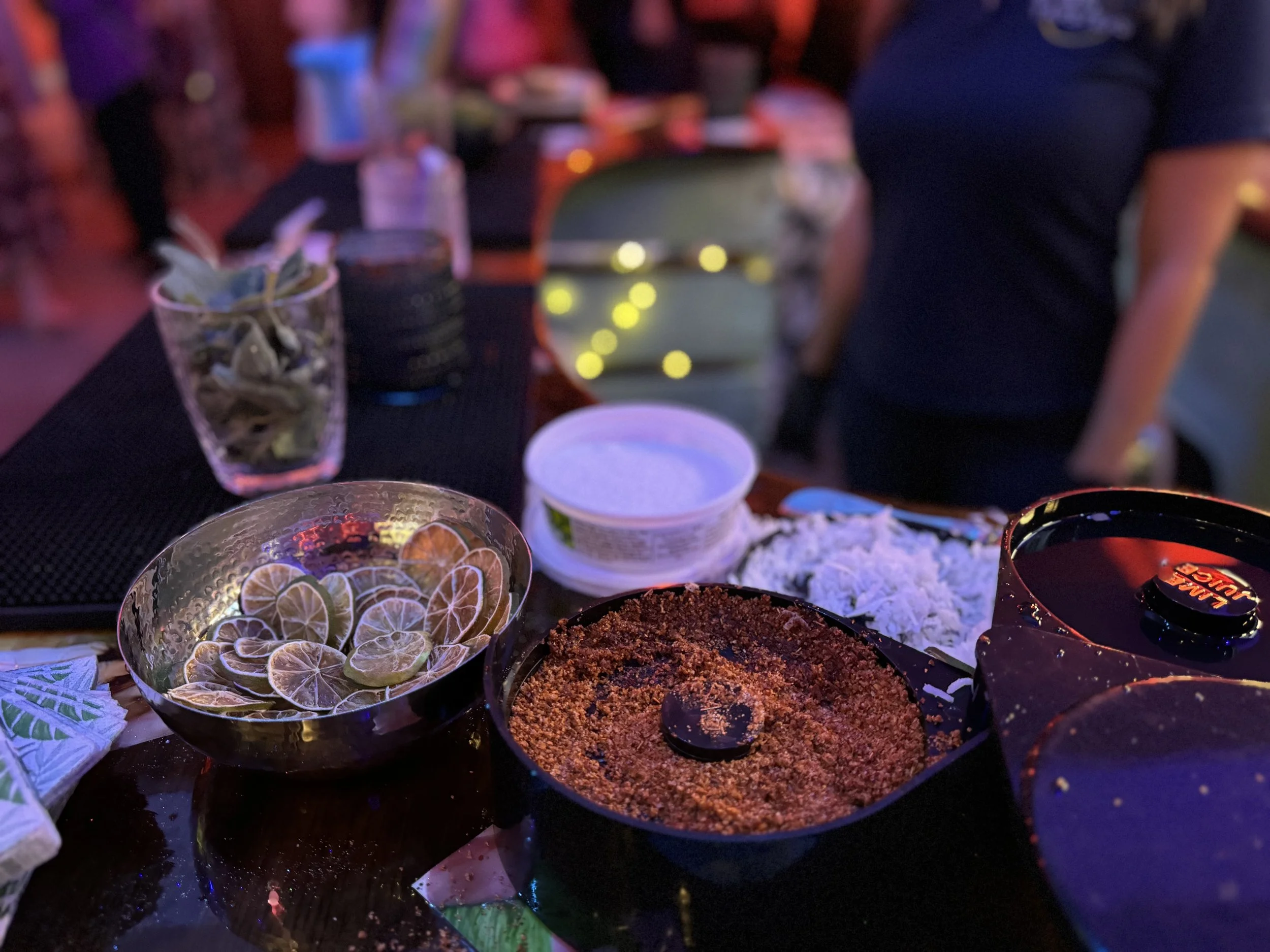 The Art of the Signature Cocktail: Crafting Unforgettable Experiences