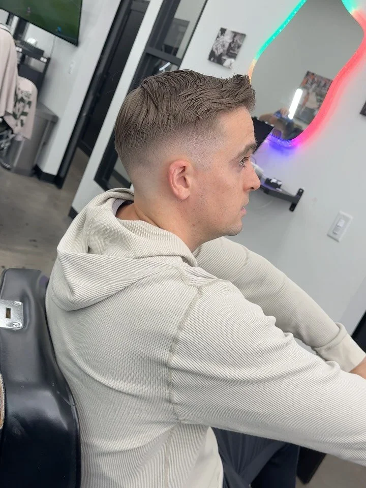 ‼️‼️Book your new year cuts! If you&rsquo;re seeing this book now!  Spots fill up and last min cuts will cost extra !