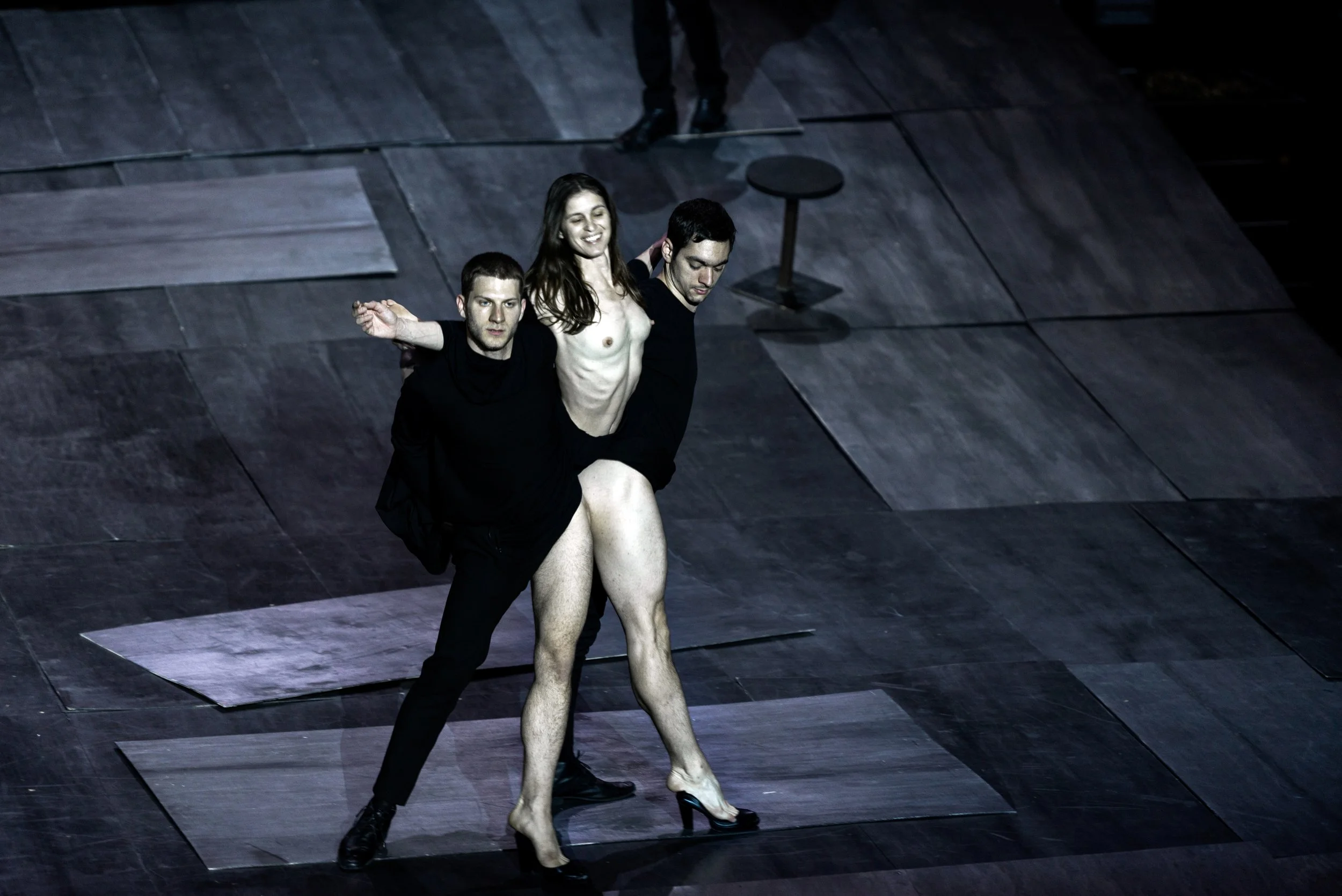 THE-GREAT-TAMER-by-Dimitris-Papaioannou_-photograph-by-Julian-MommertJCM_04.jpg