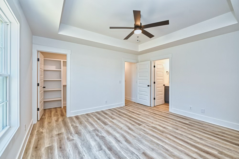 2253 Angus Blvd-46.png