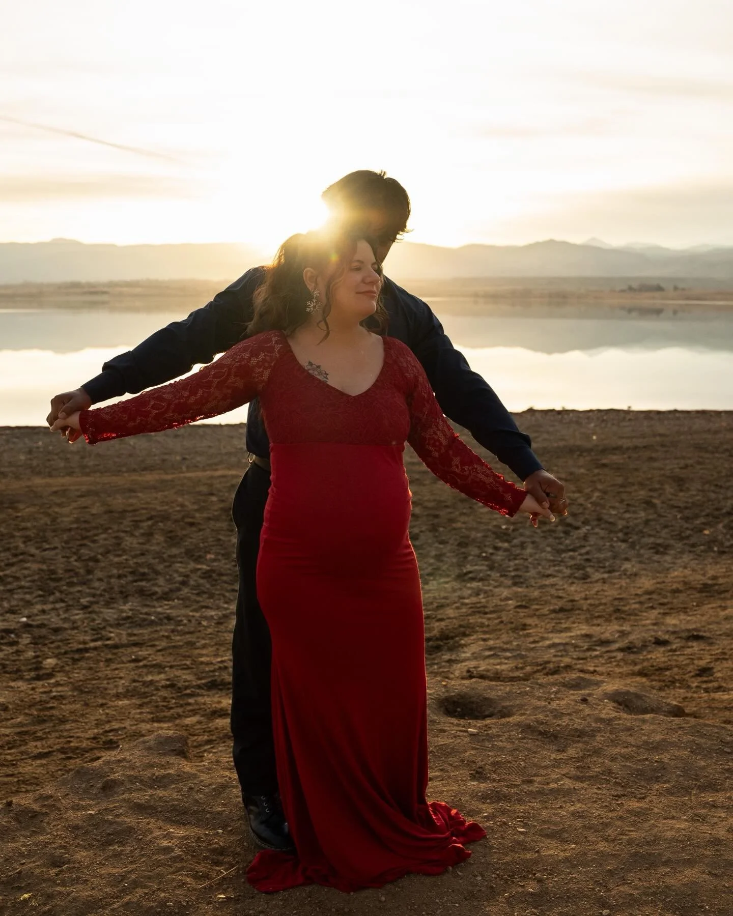 One day your current season will be &ldquo;remember when &hellip;&rdquo;

Take the photos.

#colorado
#coloradocouples
#coloradophotographer
#lifestylephotography
#cinematicphotography