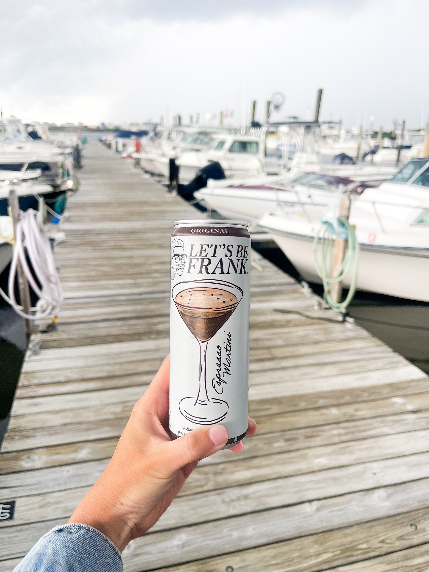Hey Wildwood! Heading out on the boat this weekend? Catch us at the Bridgeport Family Marina this Saturday, July 5th from 11am - 1pm βοΈπΈ Samples of #LetsBeFrank on deck! (Pun intended)
See you there!