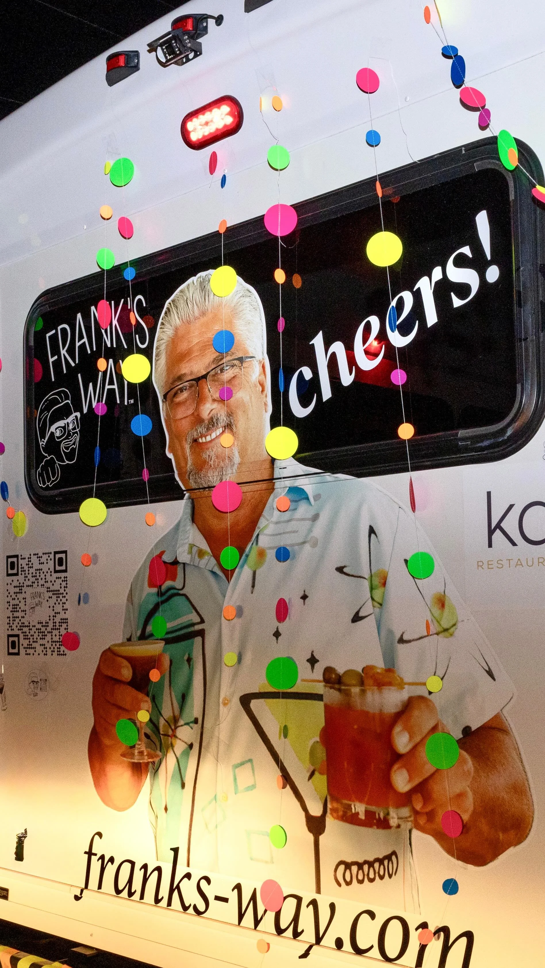 CAPE MAY LIGHT TOURS π Hop on the Jitney and we’ll take you all around town with stops to Harry’s Jingle Bar, Elaine’s and Congress Hall πΈ
LIMITED SPOTS REMAIN βΌοΈ Text 609.374.0122 to book