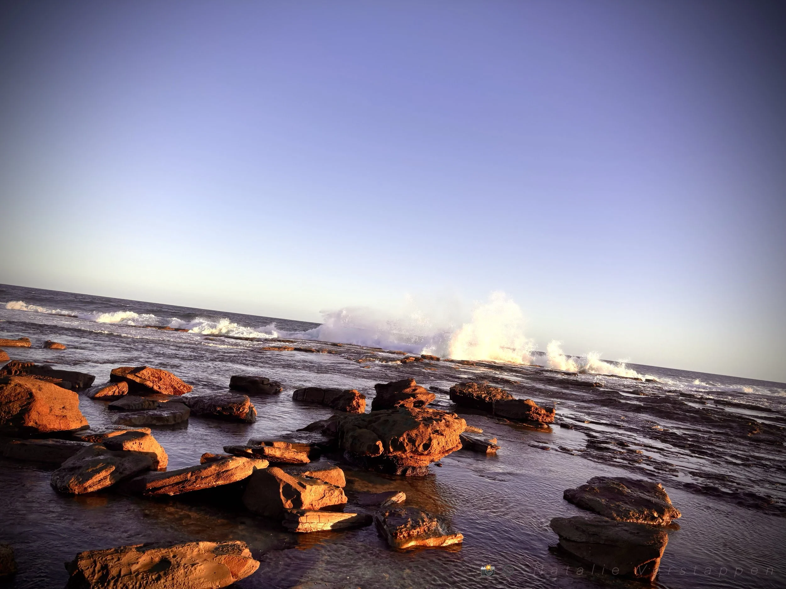 Pieces - Scattered puzzles pieces