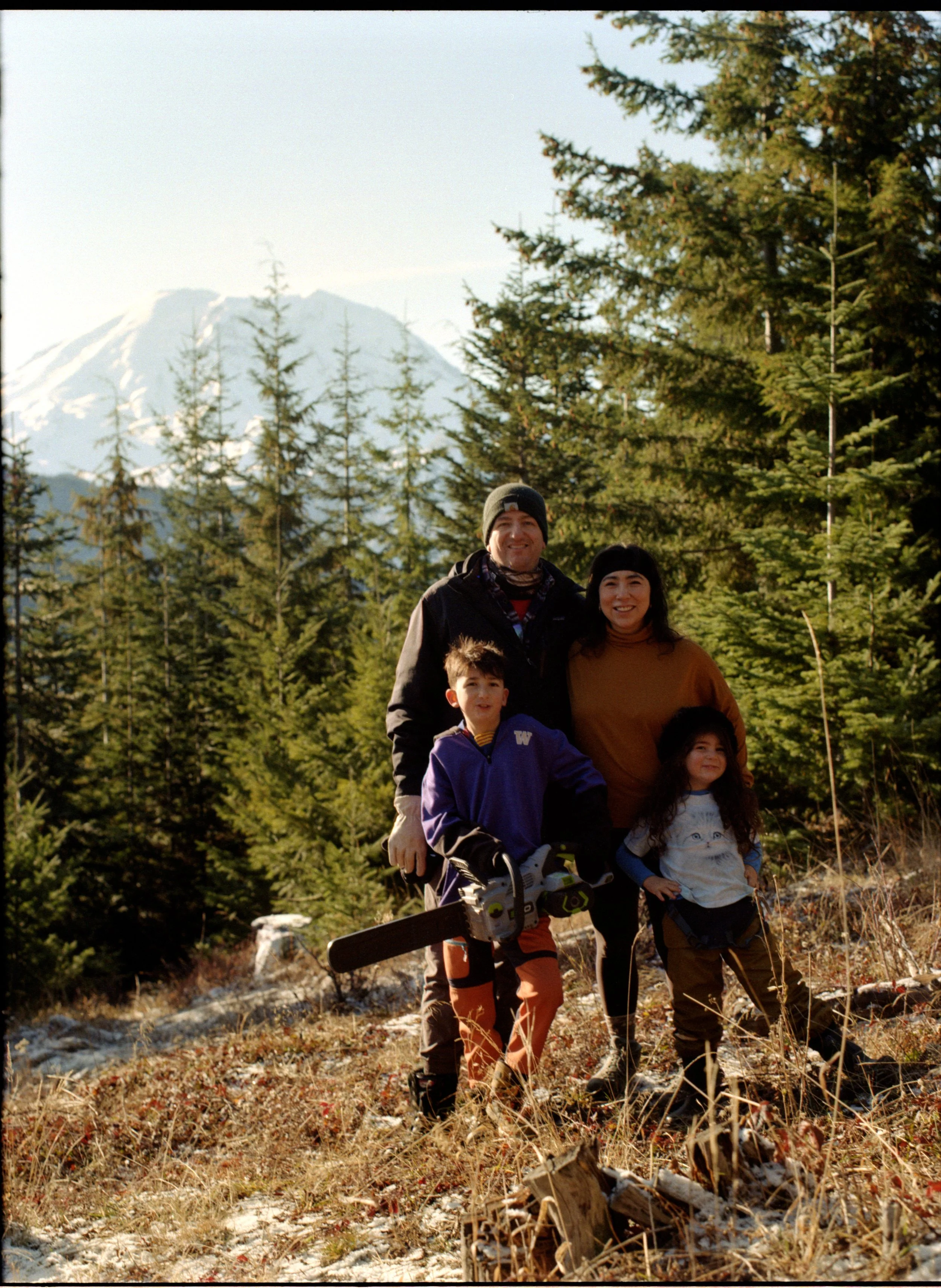 mamiya_rb67_645_kodak_gold_200_103.jpg