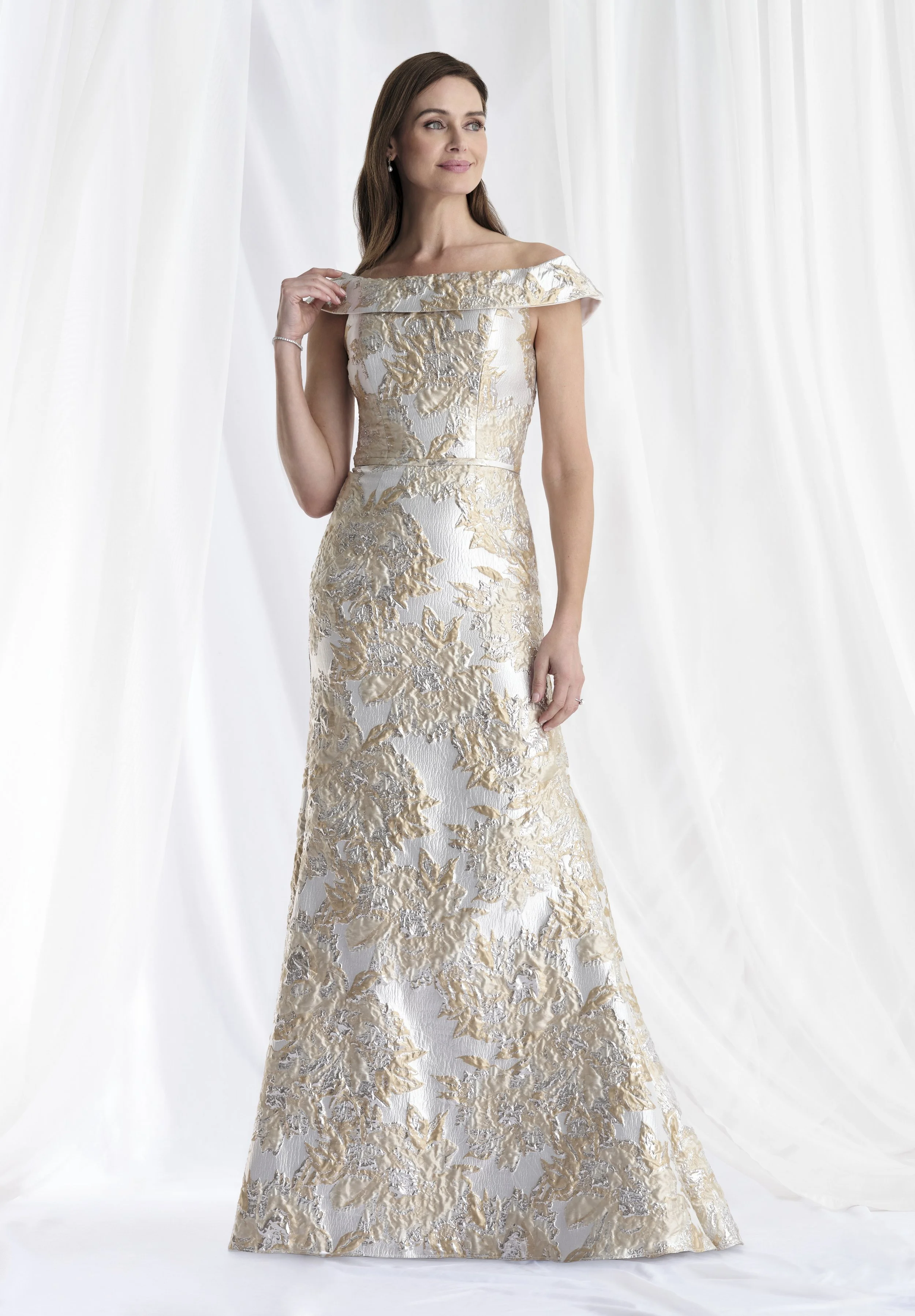 73181_SILVER-CHAMPAGNE_006_R2.jpg