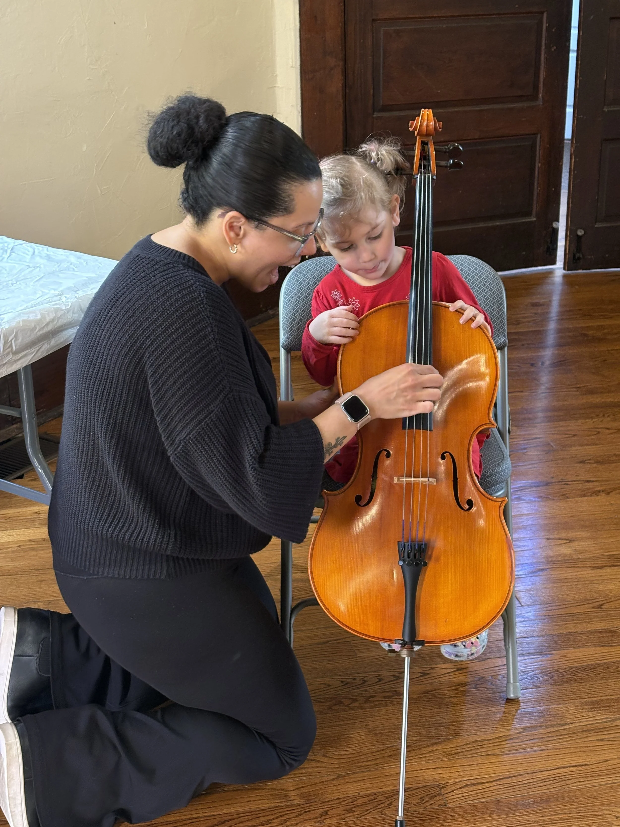 Morton Museum Kids' Concert & Instrument Petting Zoo