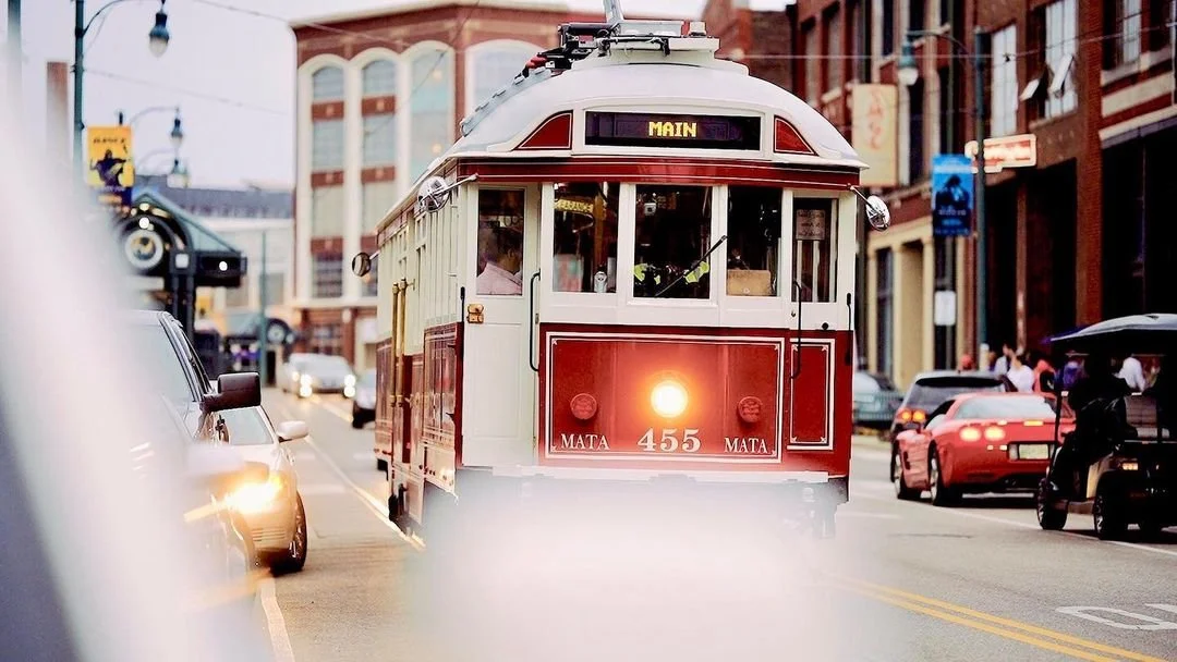 901 Weekend Kickoff at Trolley Night