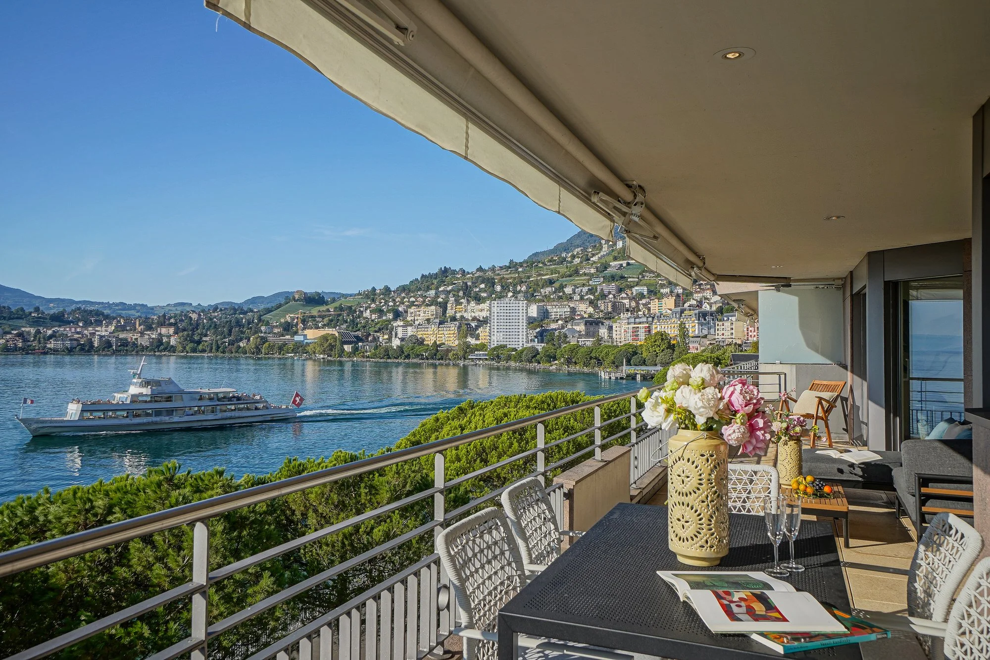 Appartement_Luxe_Montreux_Vaud_Switzerland_Krivenkova_LLK09900.jpg