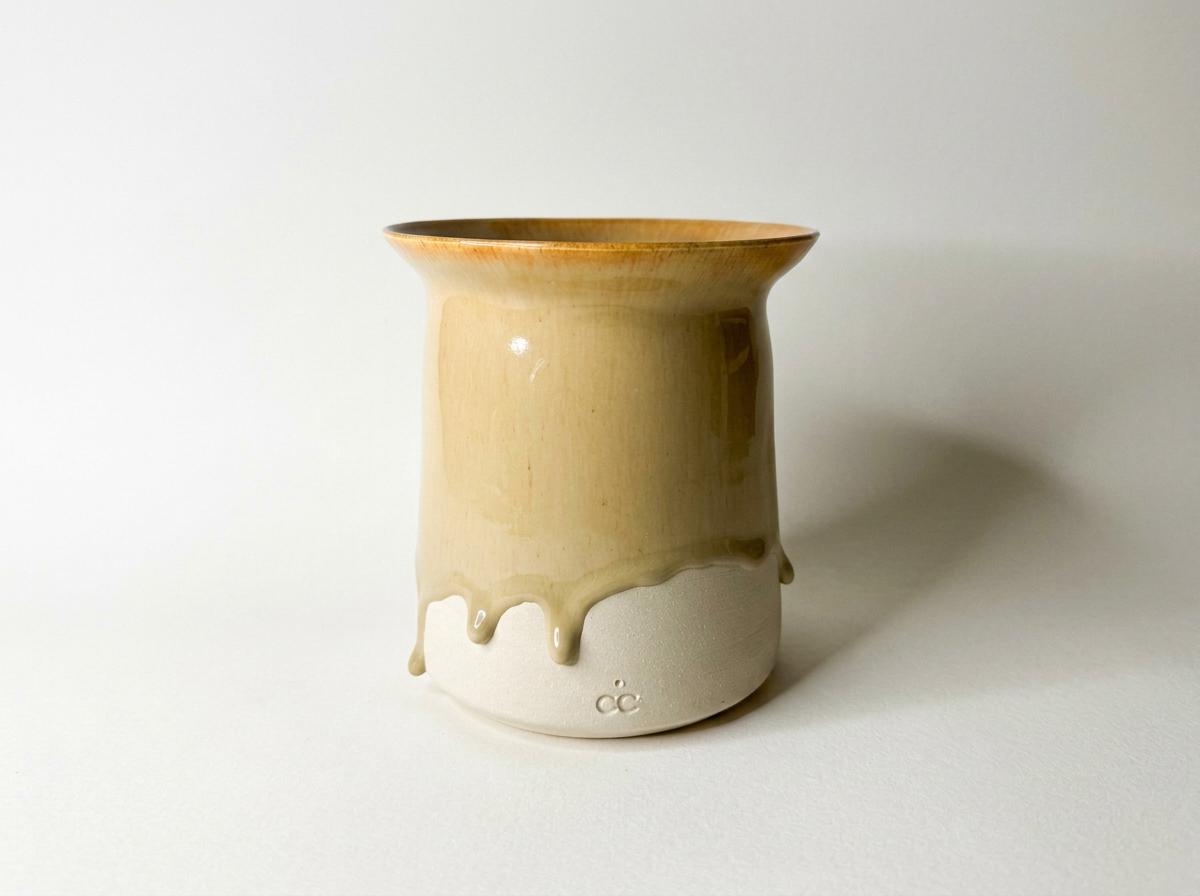 Small Proud Vase
