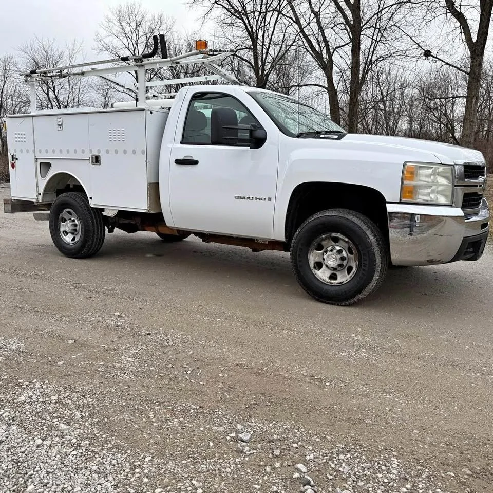· 2008 Chevrolet 3500 hd regular cab
